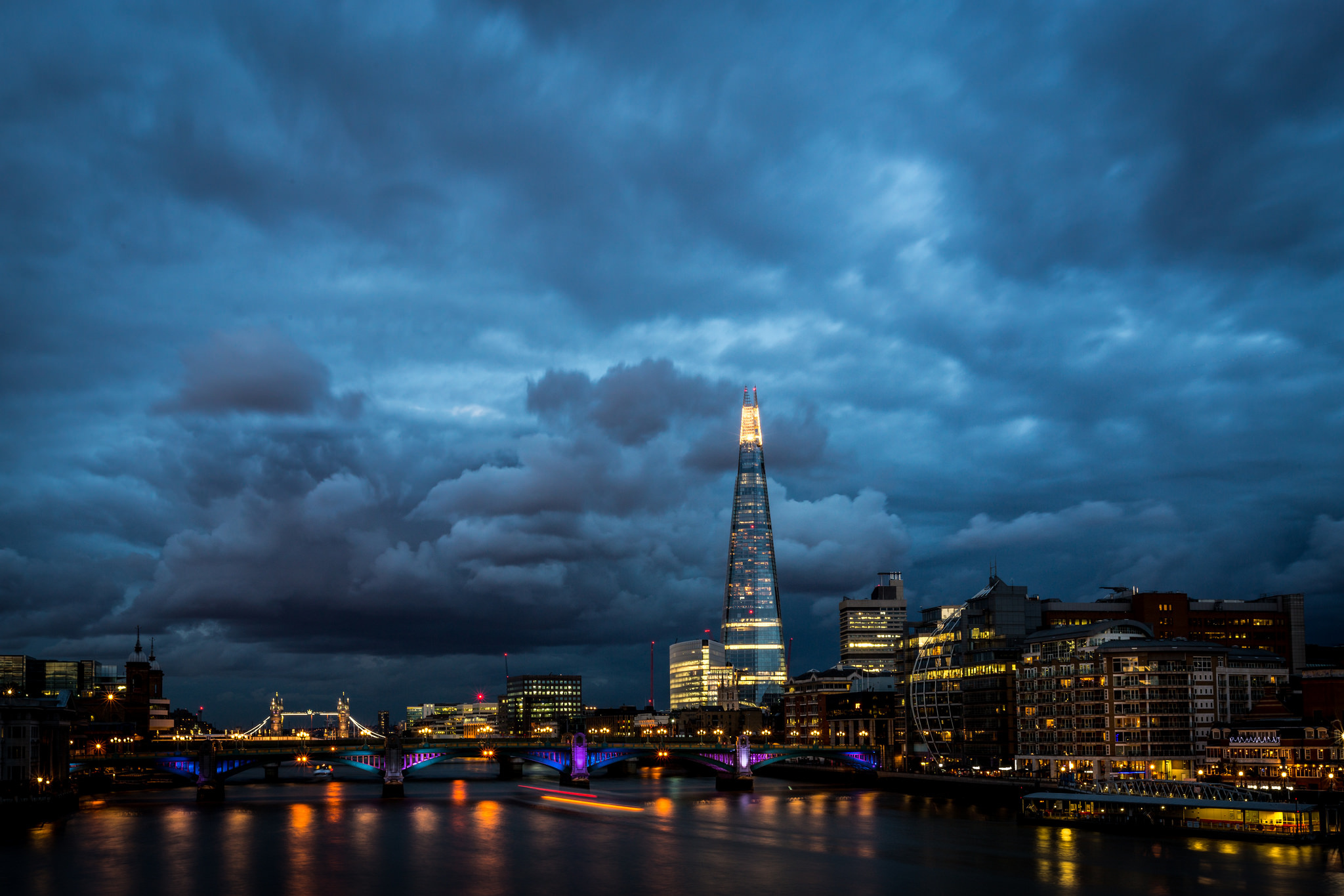 The Shard, London skyscraper, Thousand wonders, Architectural marvel, 2050x1370 HD Desktop
