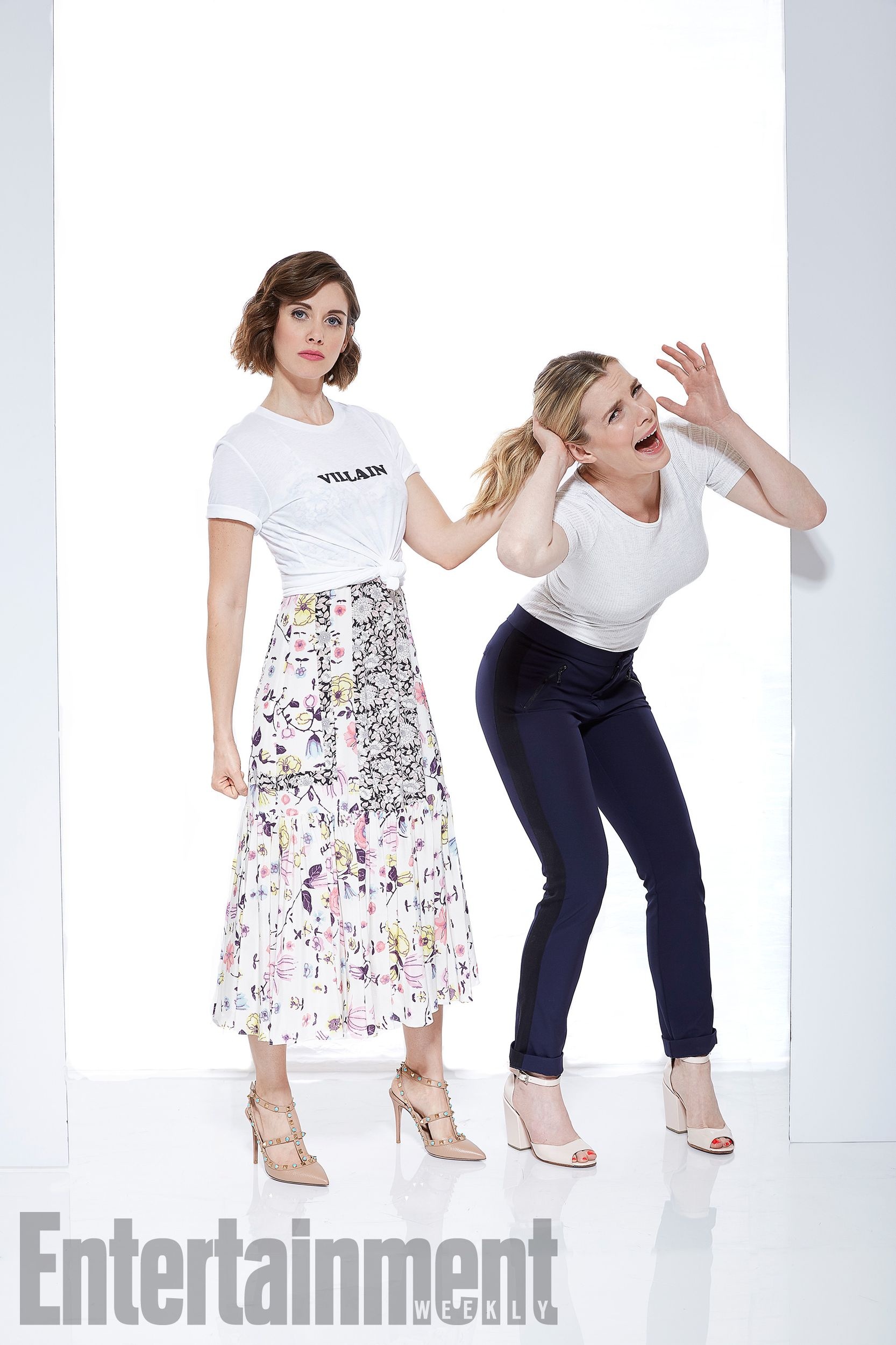 Betty Gilpin, Entertainment Weekly photoshoot, Dynamic duo, Alluring chemistry, 1670x2500 HD Phone