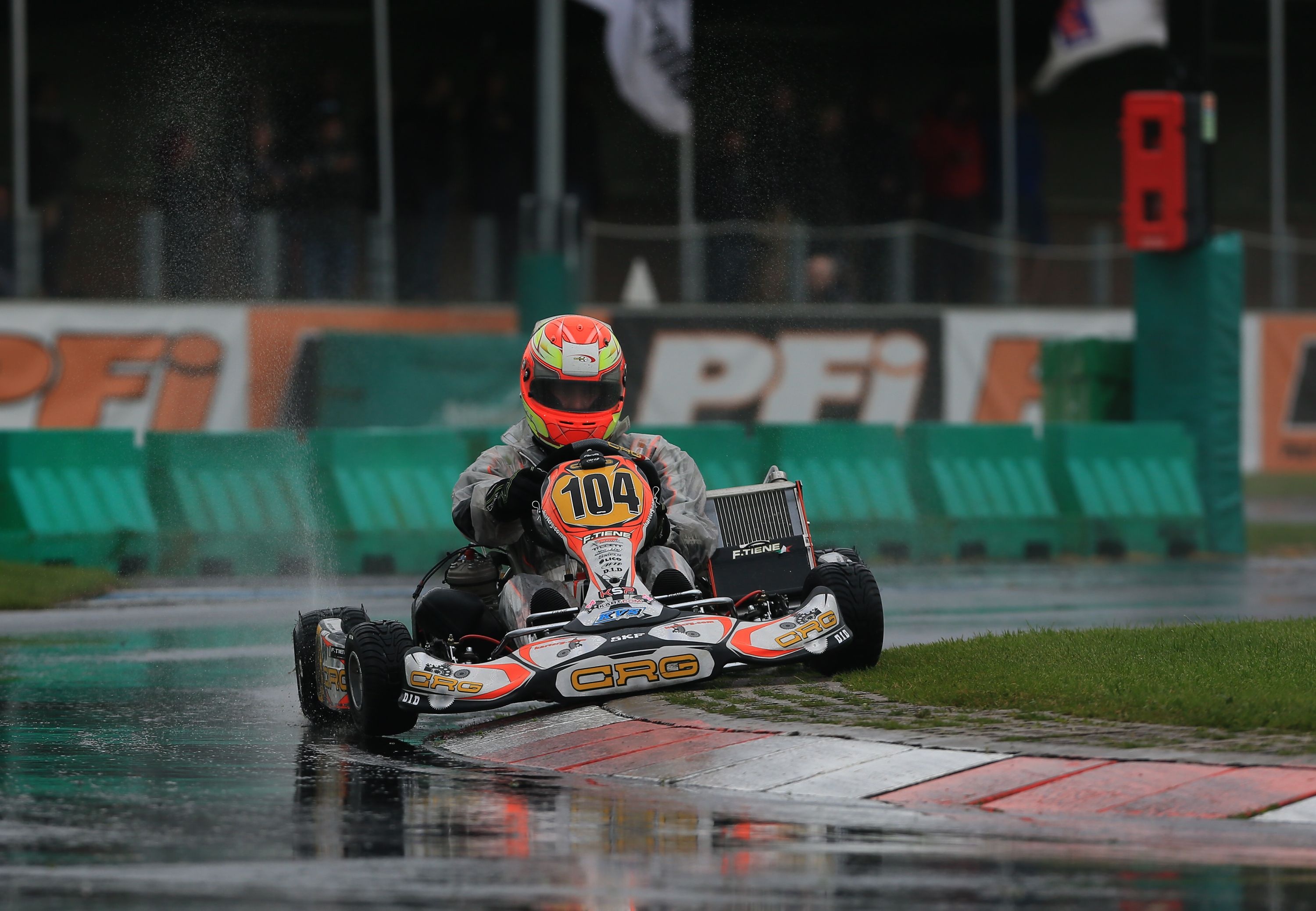 Felice Tiene, KF go-kart racing, CRG team, Go-kart racing excitement, 3000x2080 HD Desktop