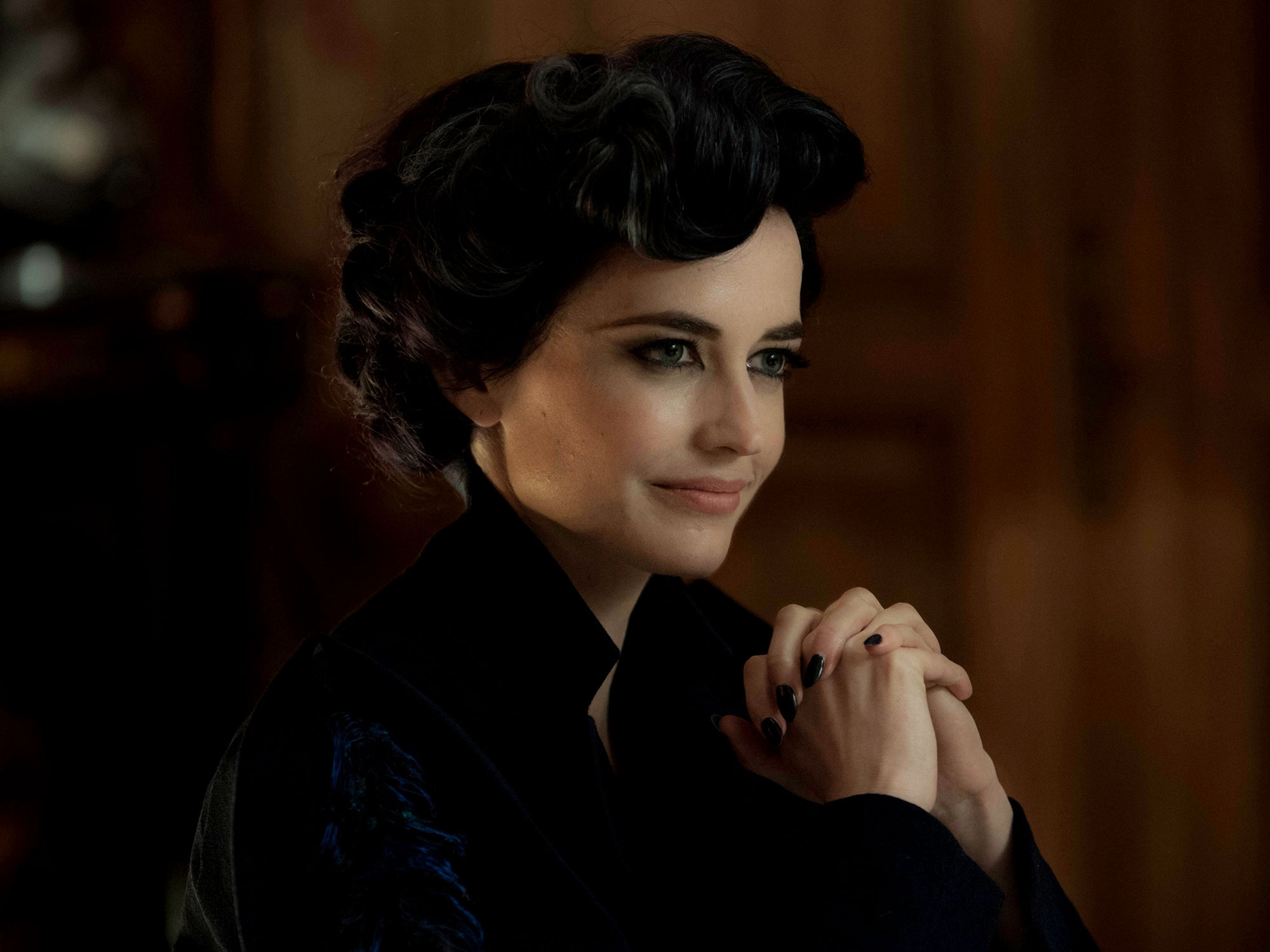 Miss Peregrine's Home for Peculiar Children Movie, Take a peek inside, 2000x1500 HD Desktop