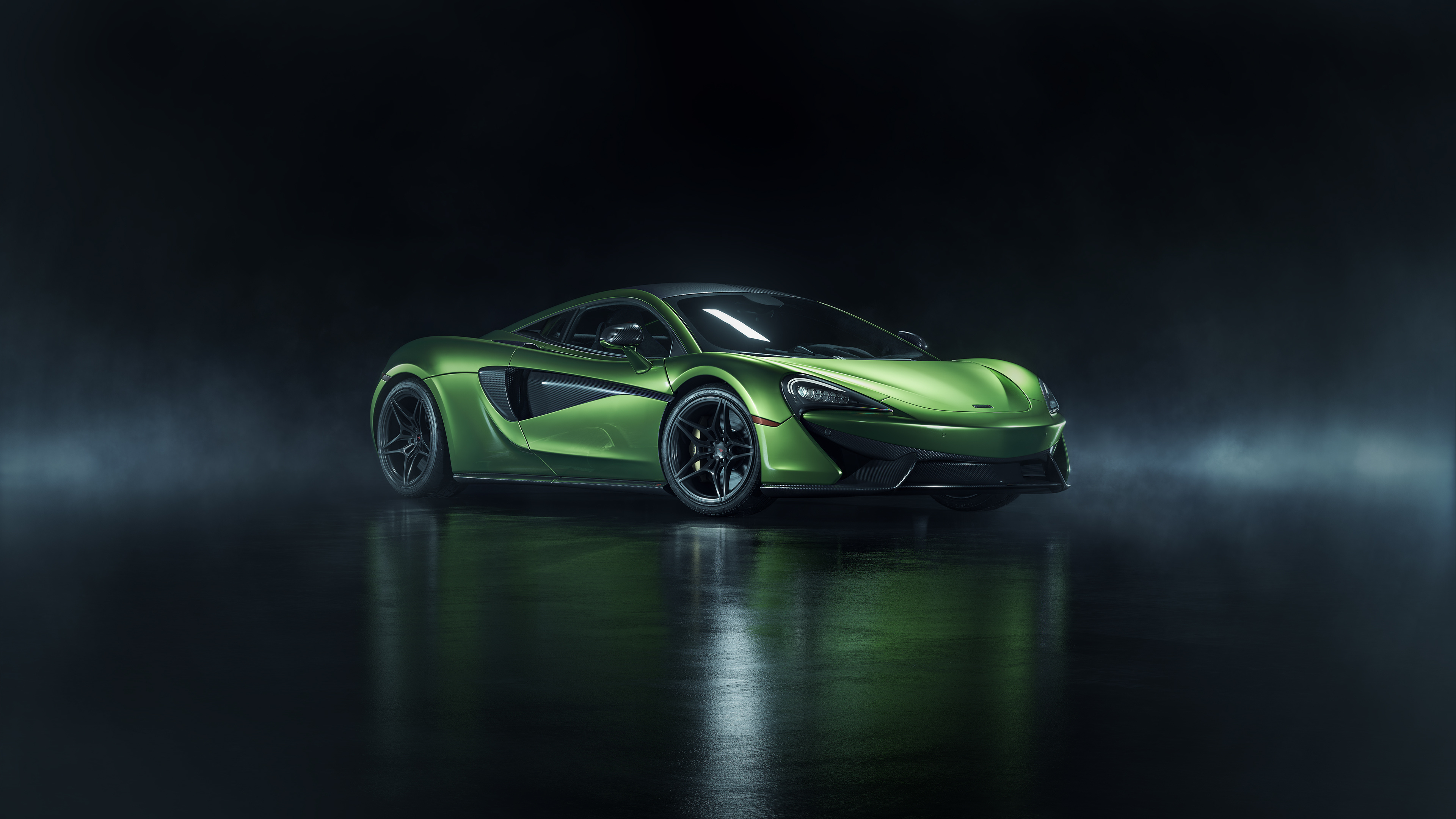 McLaren 570S, Exotic sports car, Jaw-dropping performance, Striking appearance, 3840x2160 4K Desktop