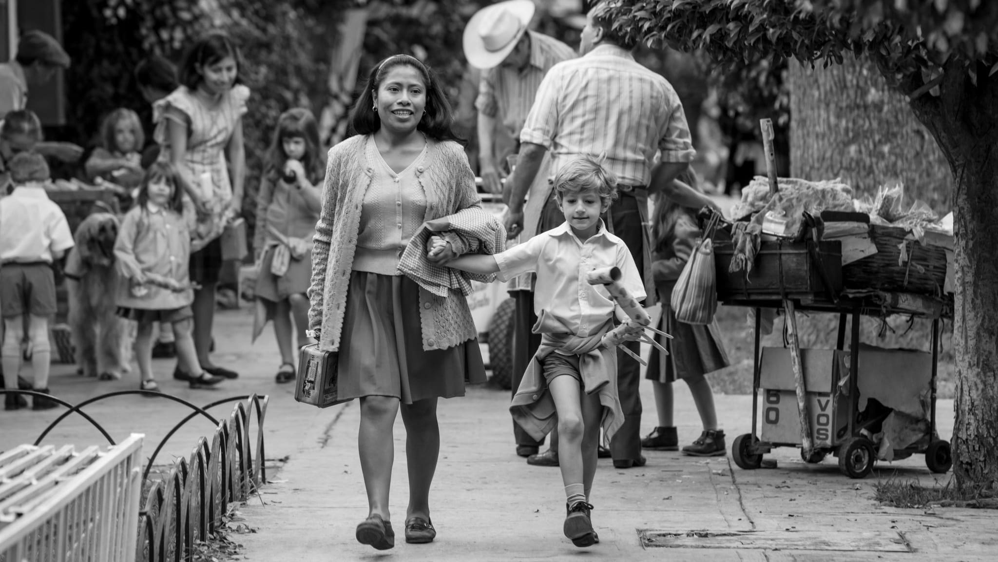 Roma movie, Media coverage, Film reviews, Alfonso Cuarn, 2050x1160 HD Desktop