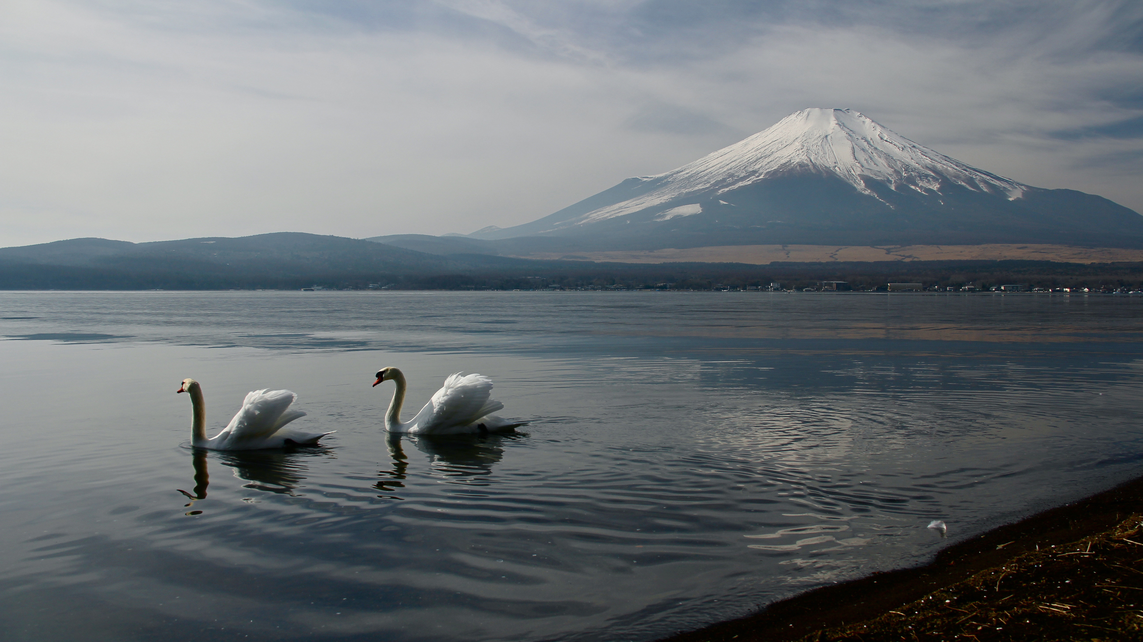 Yamanaka Lake, Mount Fuji Wallpaper, 3840x2160 4K Desktop