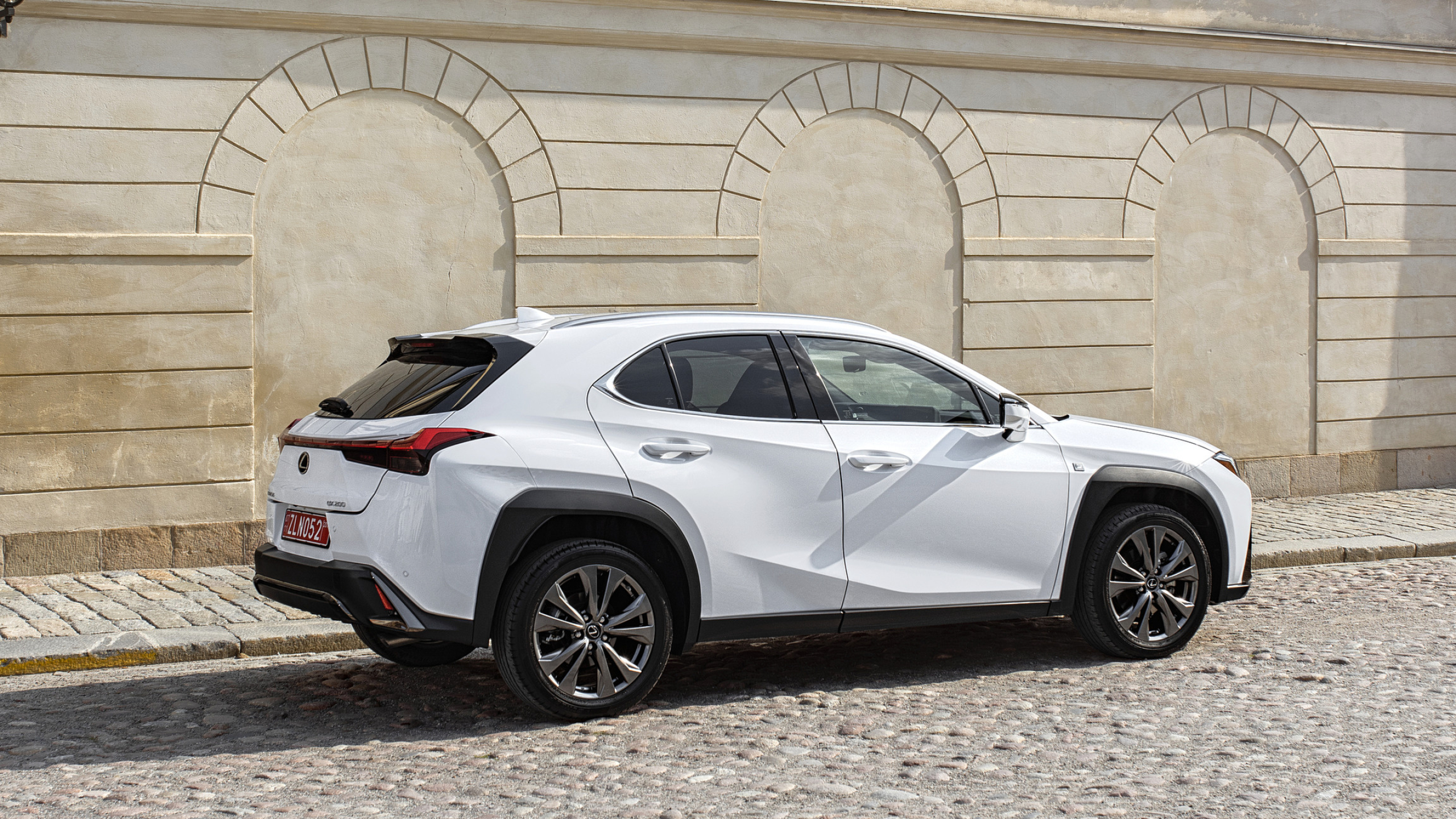 Lexus UX 200 F Sport, Euro spec, White side, HD wallpaper, 2560x1440 HD Desktop