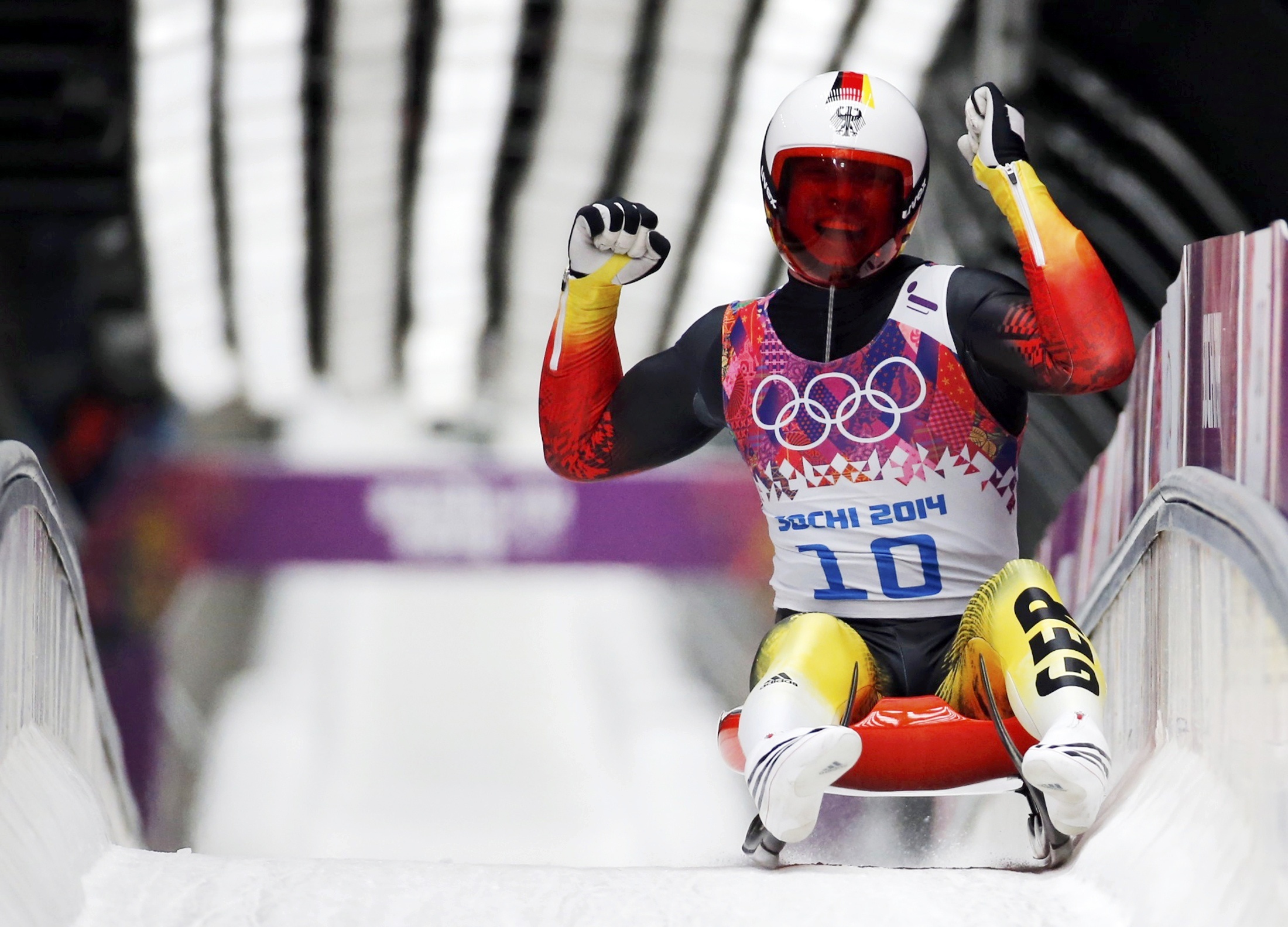 Luge, Germany, Olympic gold, 2200x1590 HD Desktop