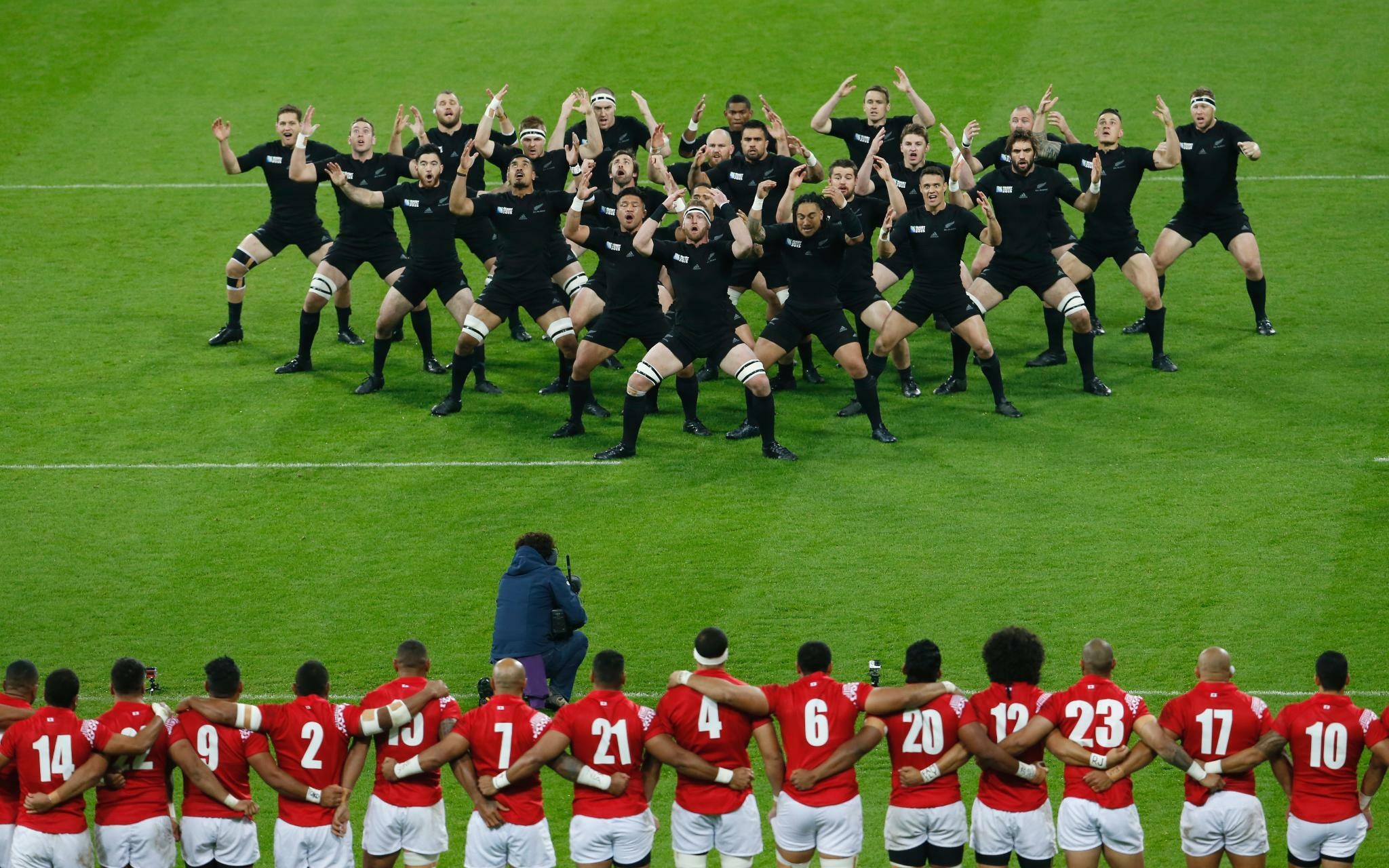 Neuseeland im WM Finale, Haka in sports, New Zealand vs Australia, Rugby rivalry, 2050x1280 HD Desktop