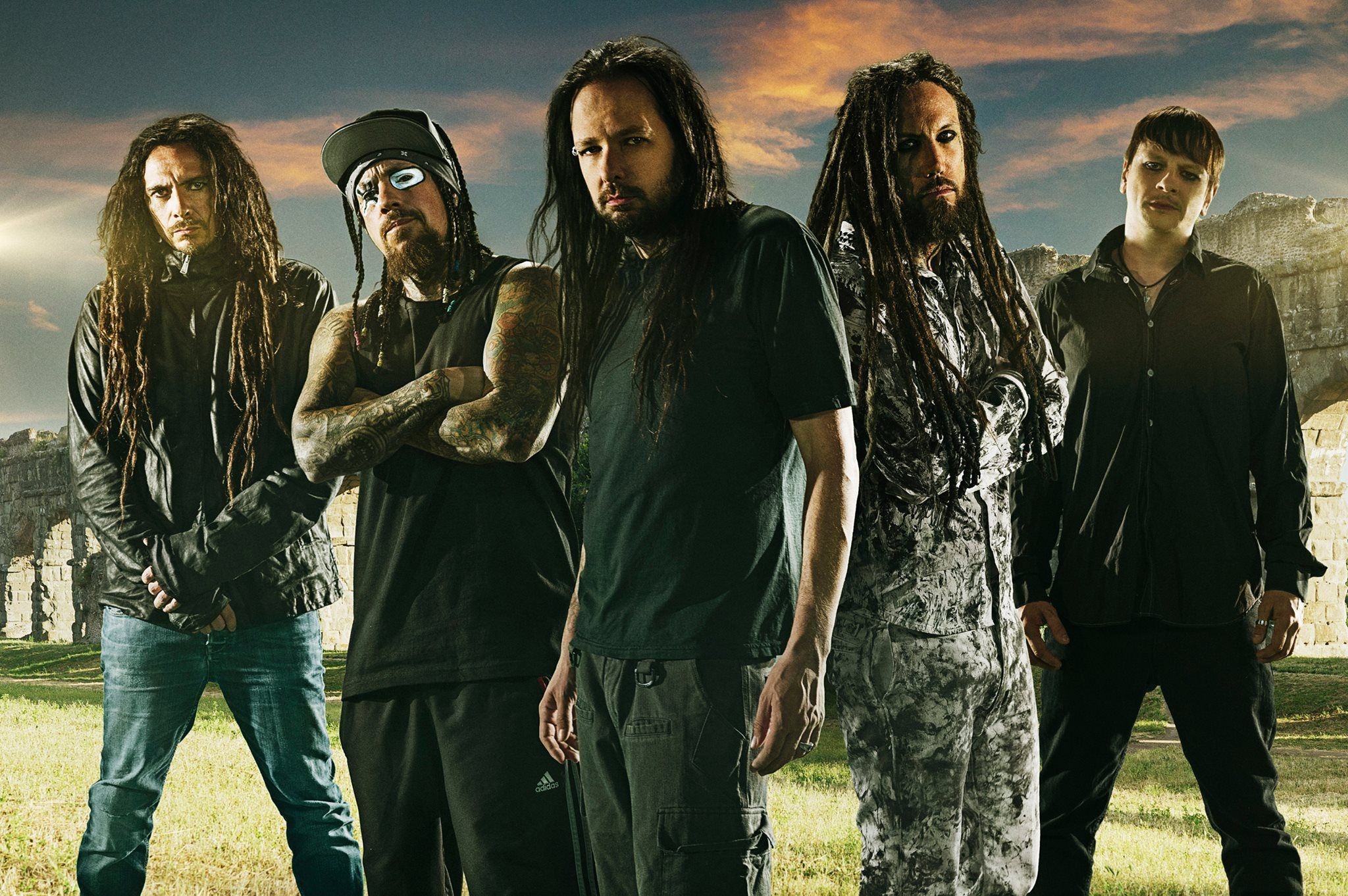 Korn band members, Captivating artistry, Music backgrounds, Visual appeal, 2050x1370 HD Desktop