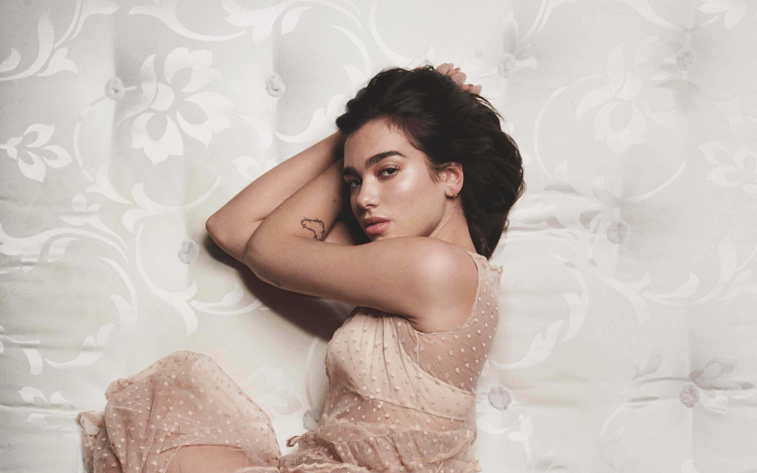 Dua Lipa, Pink dress, Brunette beauty, Wide image background, 2560x1600 HD Desktop