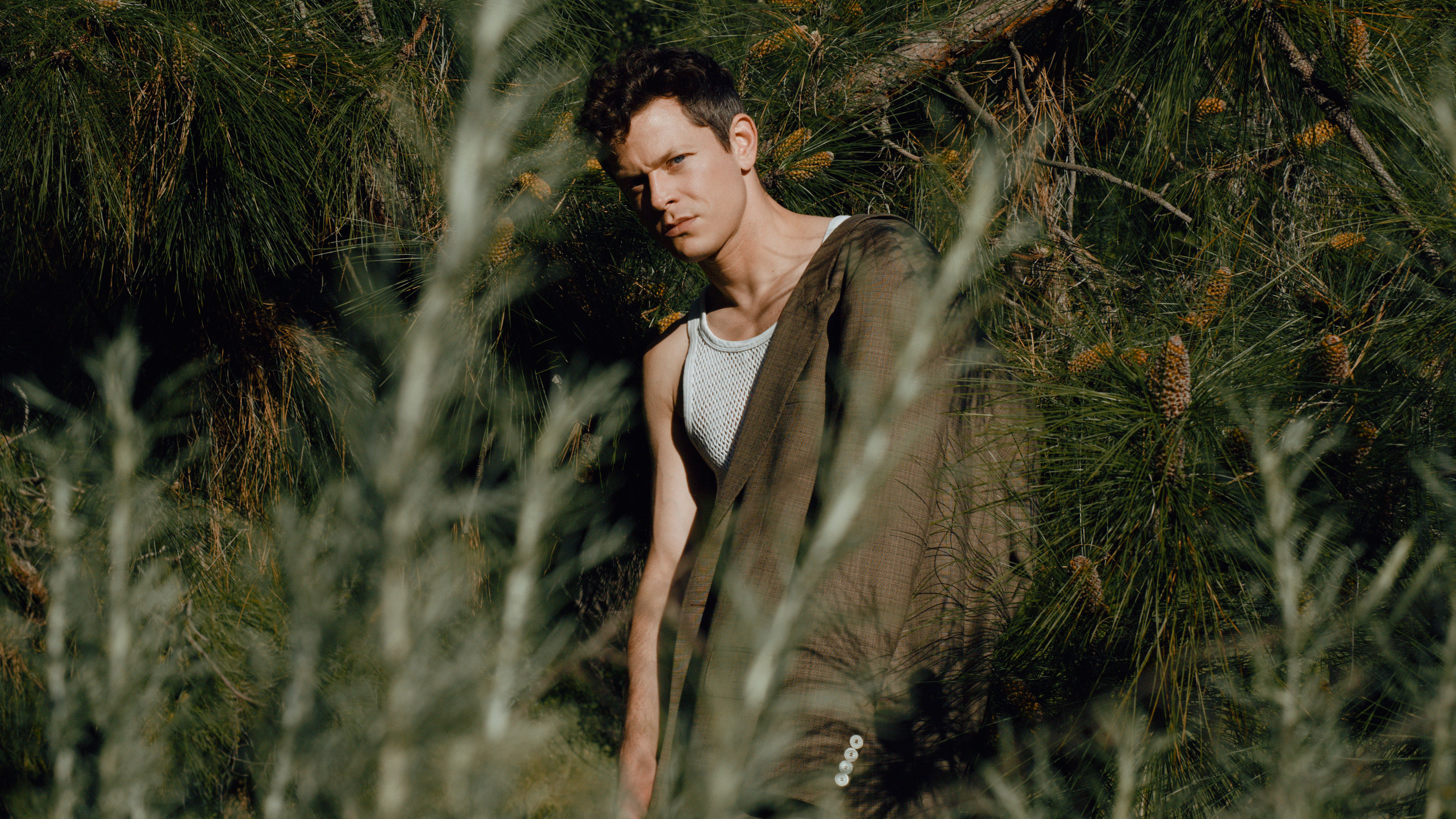 Perfume Genius, Passionate performances, New York Times feature, Musical artistry, 3000x1690 HD Desktop
