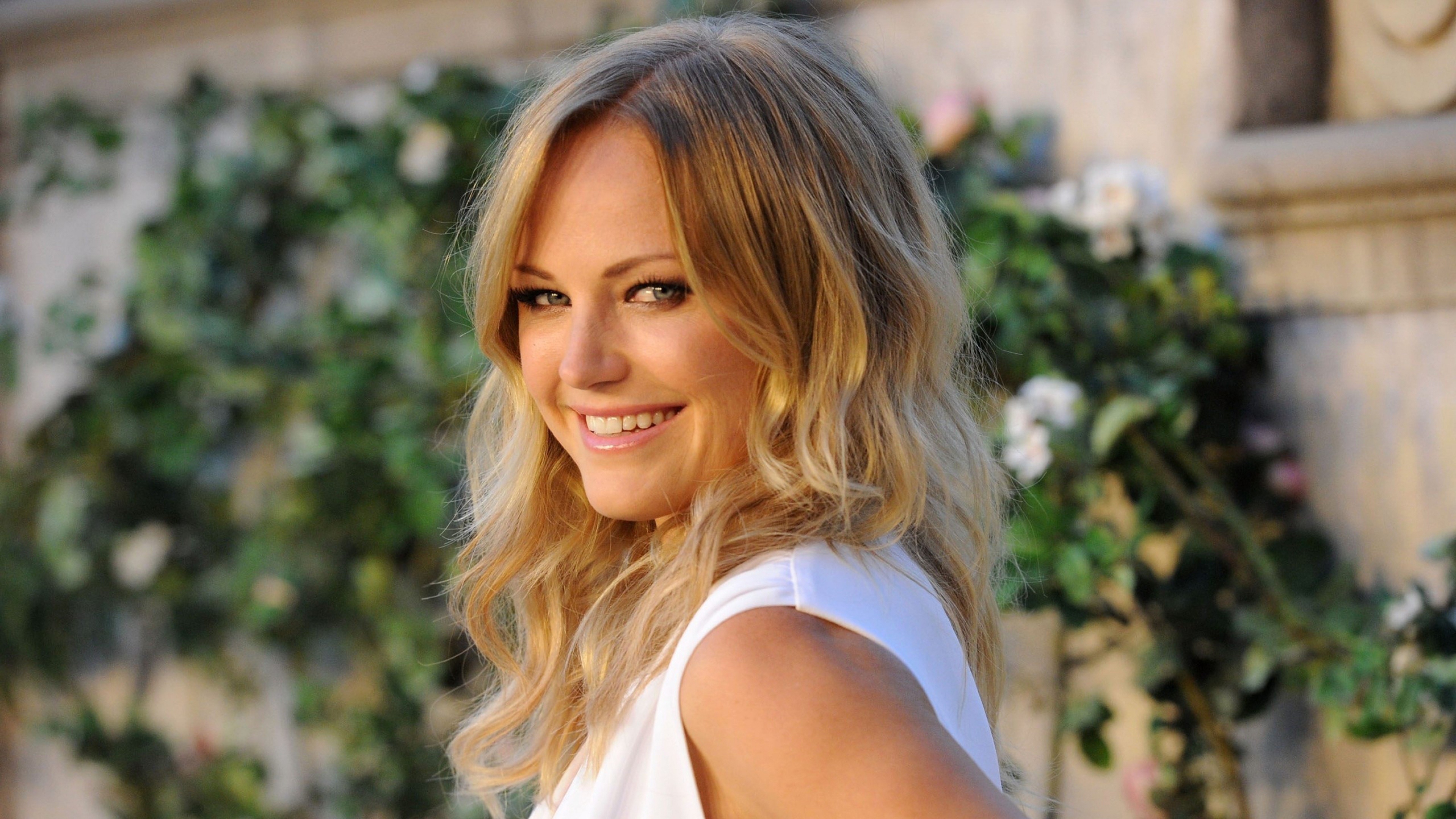 Malin Akerman, Widescreen wallpaper, 56564 px, Glamorous actress, 3840x2160 4K Desktop