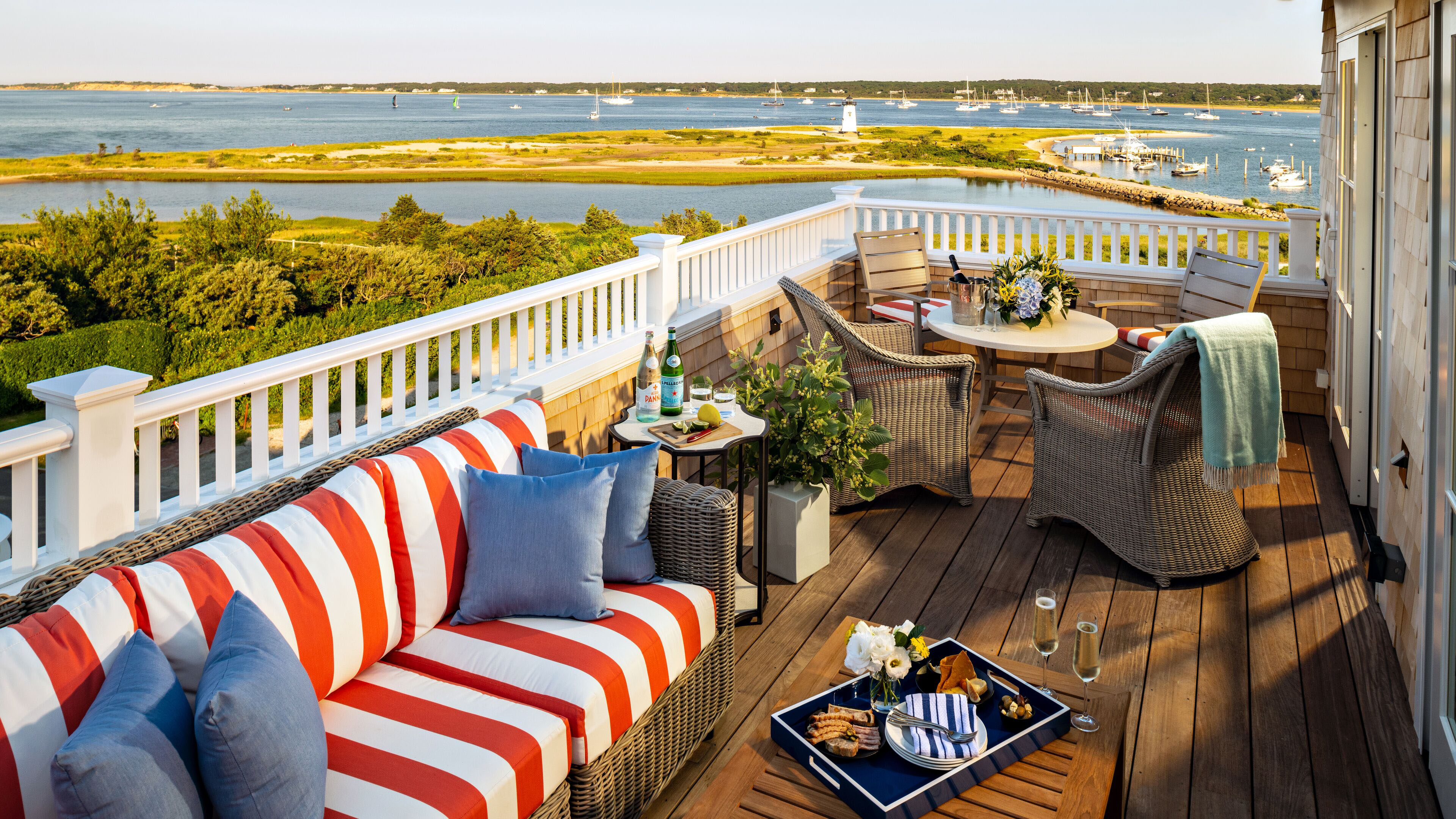 Marthas Vineyard stay, Local experience, Massachusetts, Unique accommodations, 3840x2160 4K Desktop