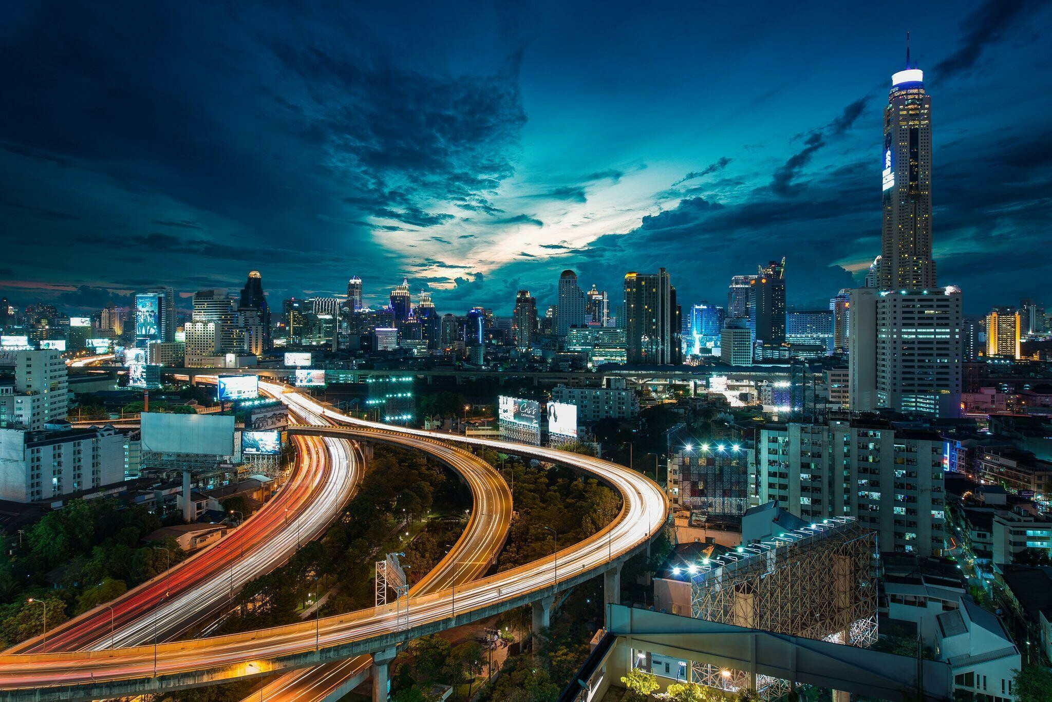 Bangkok wallpapers, Urban charm, Modern cityscape, Vibrant streets, 2050x1370 HD Desktop