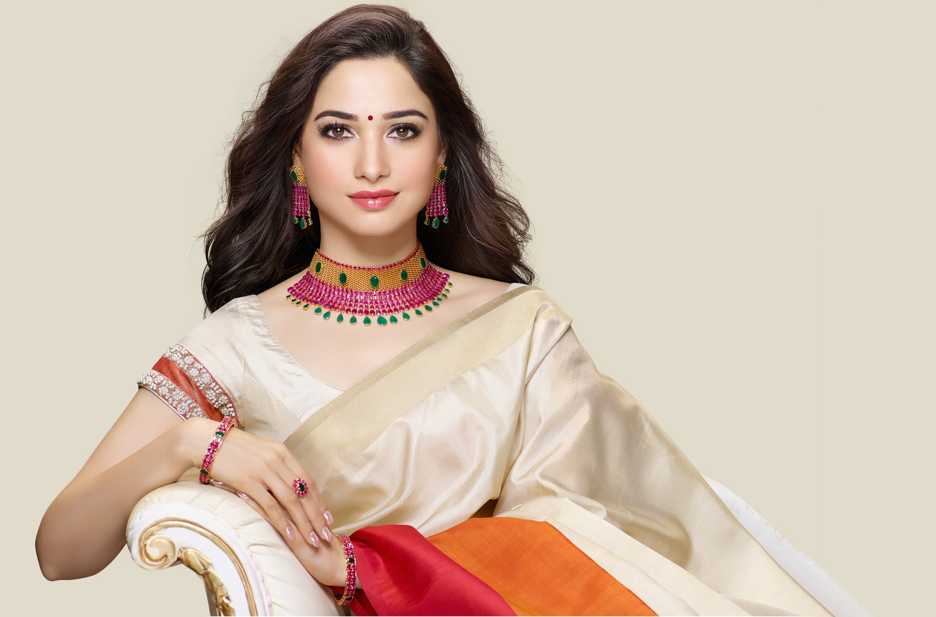 Tamannaah Bhatia, Off-white silk saree, Ruby and emerald jewelry, HD Desktop wallpaper