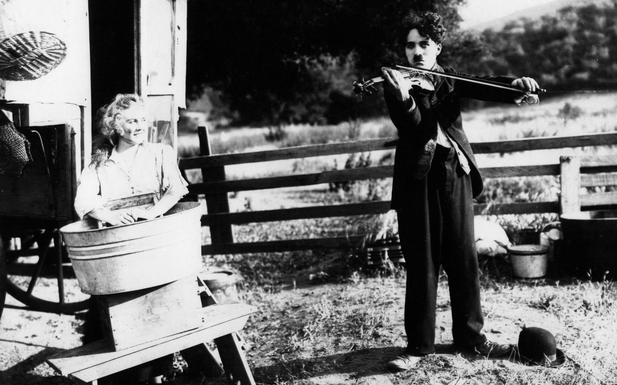 Charlie Chaplin, Charles Spencer Chaplin, Legendary actor, Cinematic pioneer, 2050x1280 HD Desktop