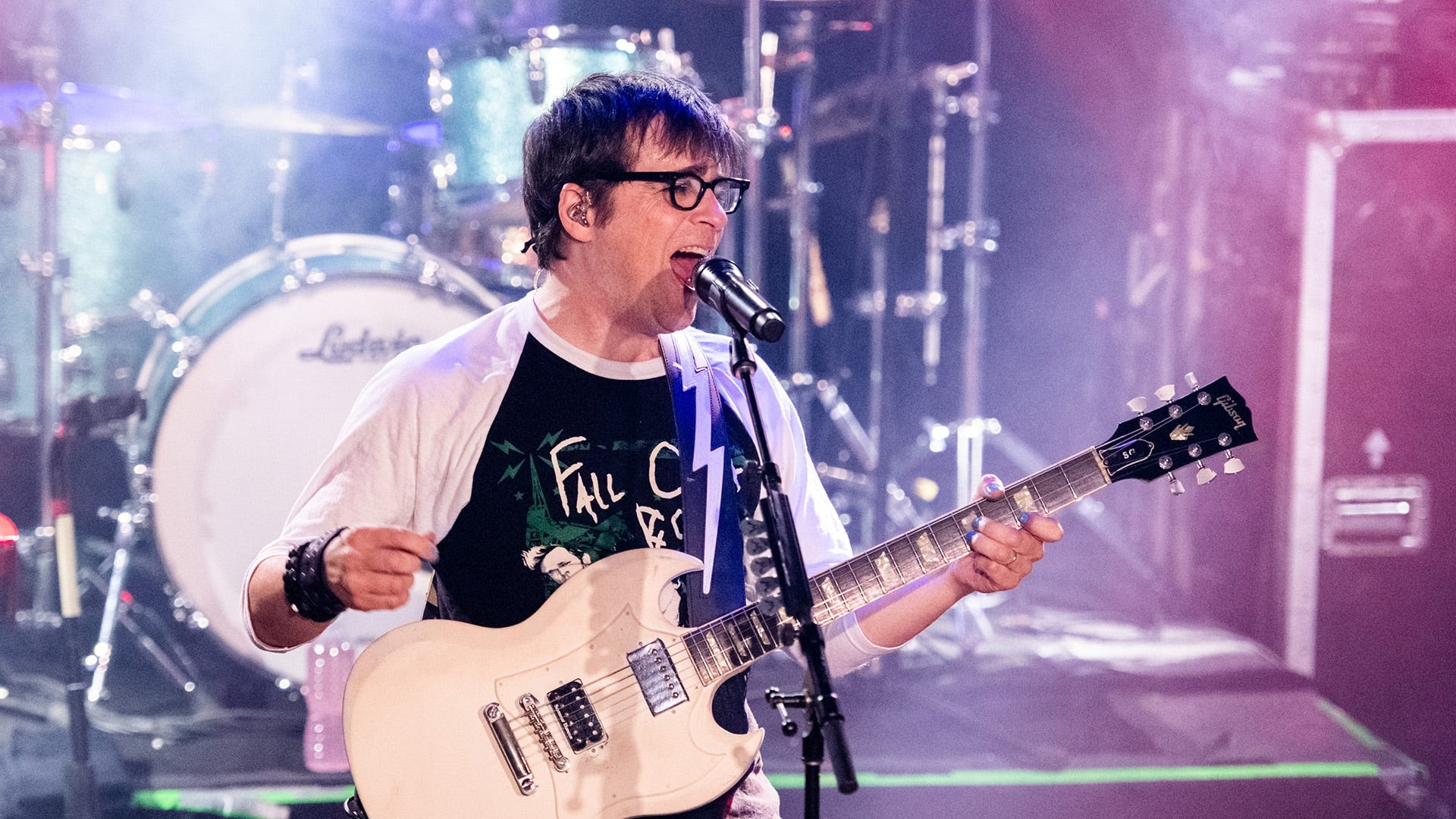 Weezer, Latest album Van Weezer, Heavy rock inspiration, Dedicated fanbase, 1920x1080 Full HD Desktop