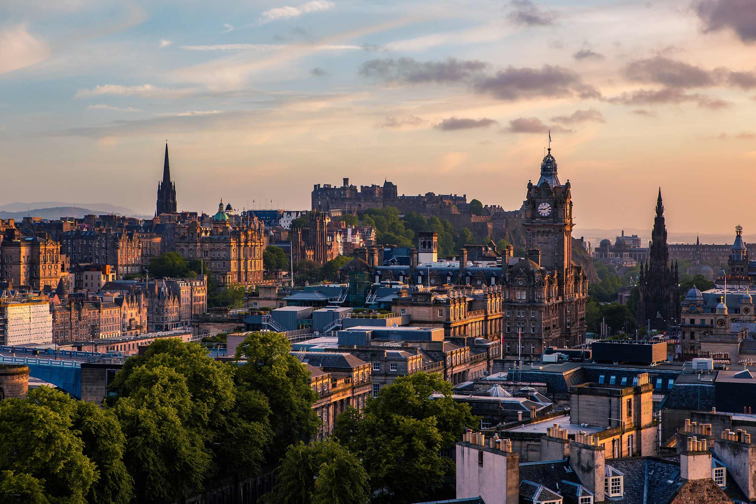 Edinburgh old town, Attractions, Tickets, Hotels, 2500x1670 HD Desktop