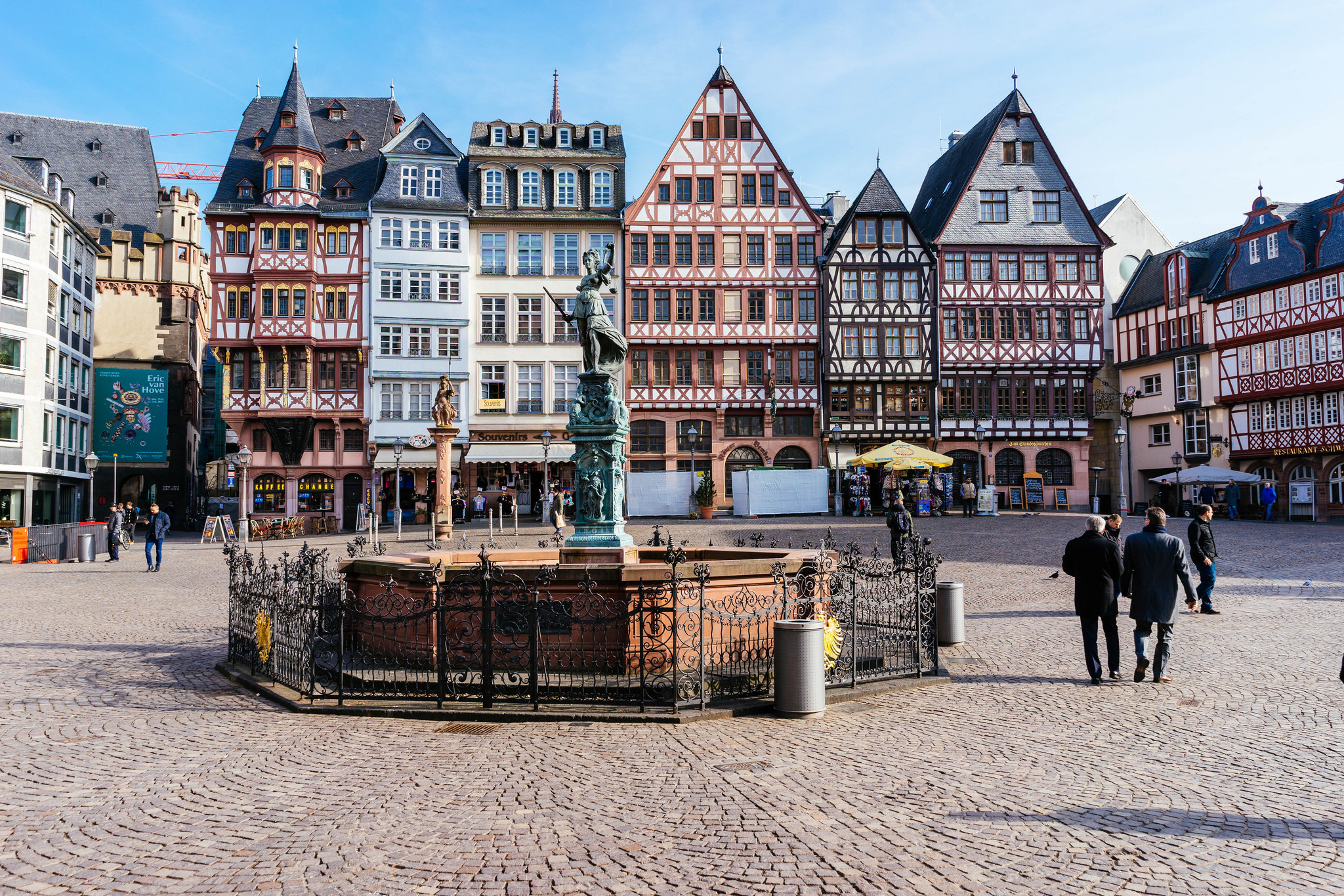 Romer Platz Frankfurt, Towns Wallpaper, 2050x1370 HD Desktop