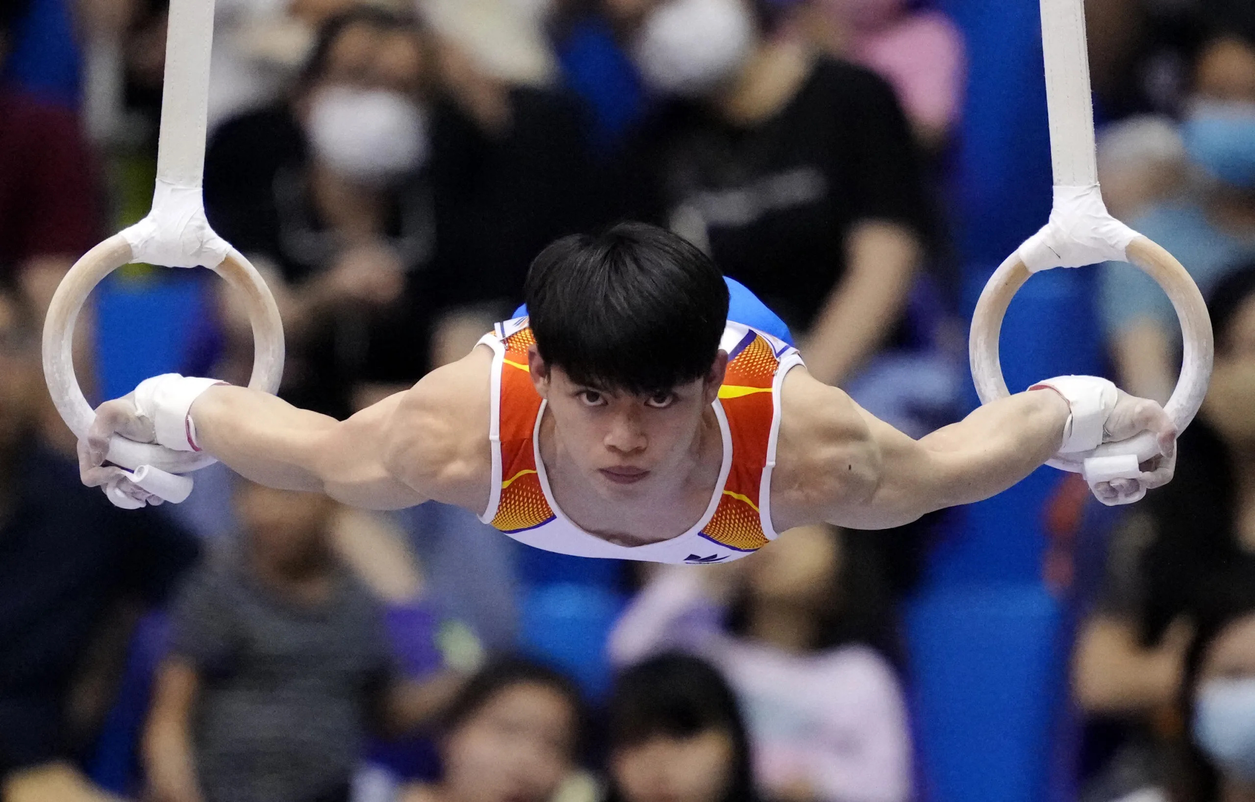 Carlos Yulo, Pommel horse, Sea games, Rings gold, 2560x1640 HD Desktop