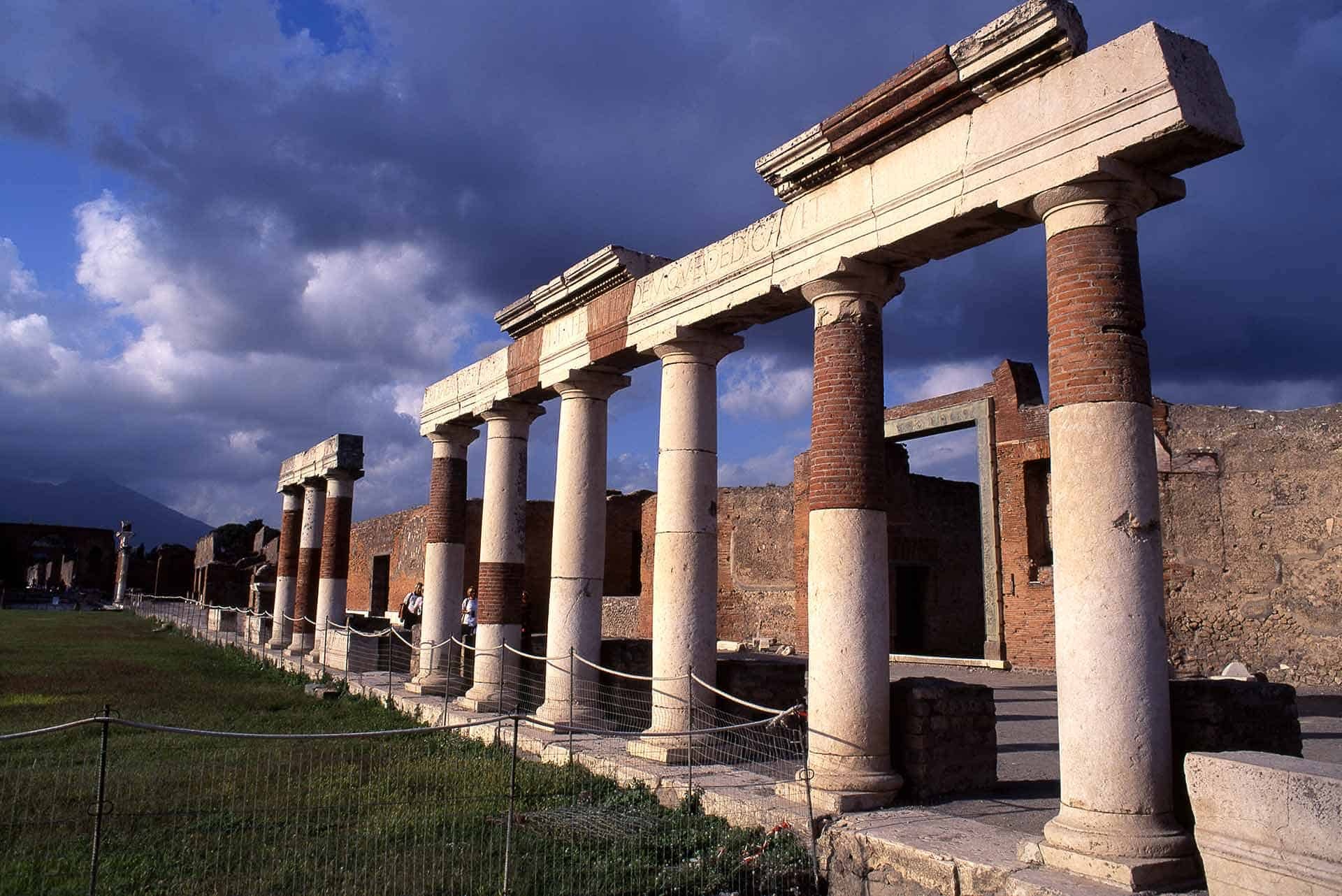 Pompeii, Rome day trip, 1920x1290 HD Desktop