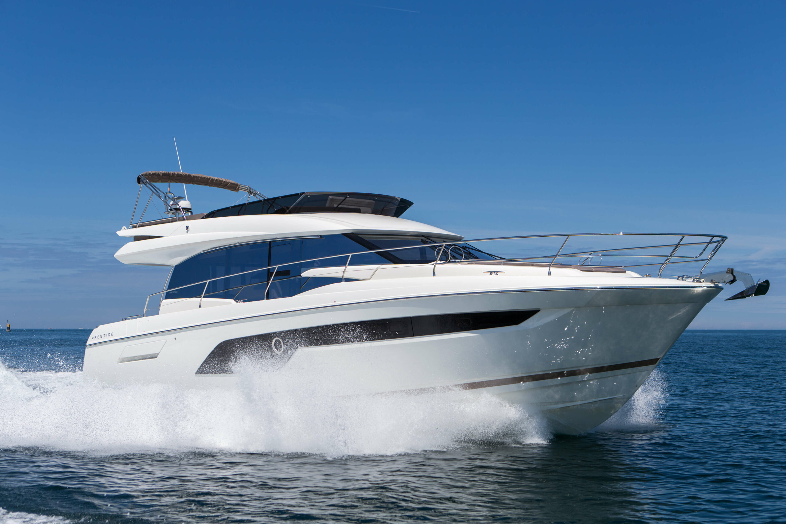 Prestige 520 flybridge, Lengers yachts luxury, Yacht dealer Europe, Unparalleled beauty, 2560x1710 HD Desktop