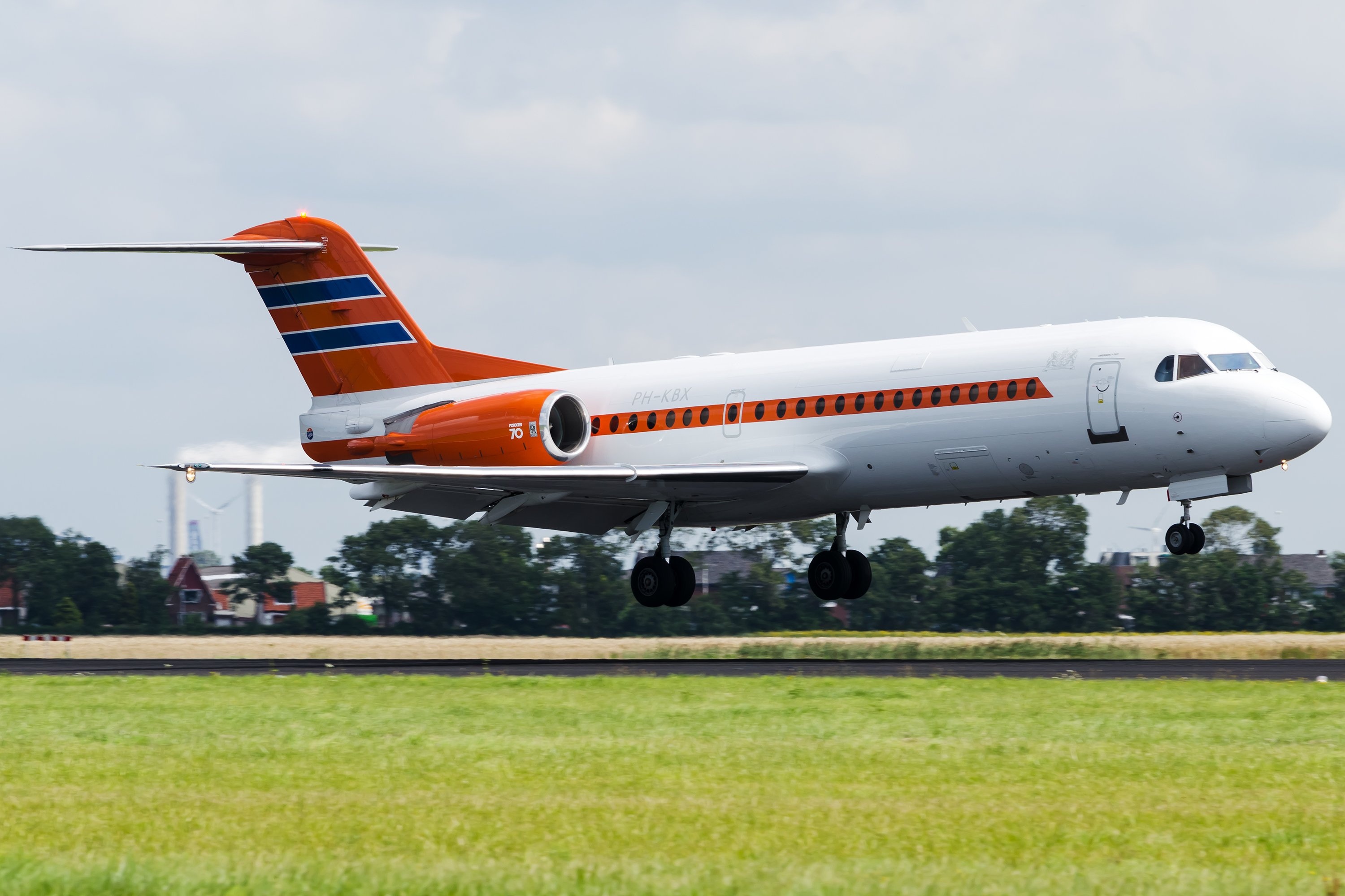 Aircraft airliner, Fokker 70 plane, Stunning wallpaper, Travel inspiration, 3000x2000 HD Desktop
