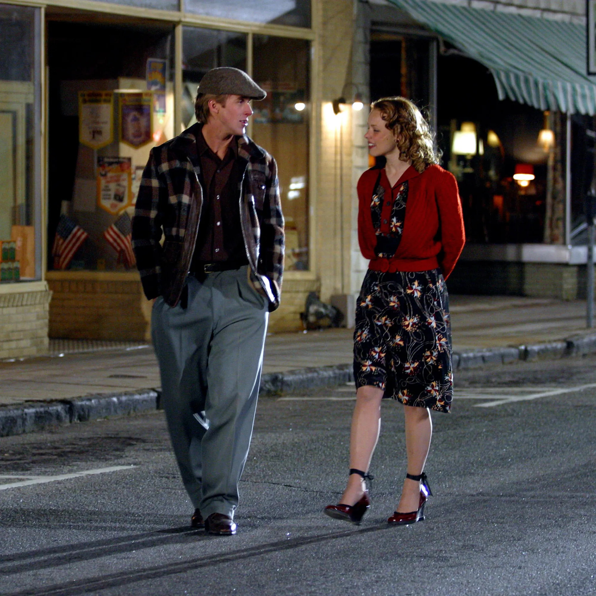 The Notebook movie, Netflix hit, Beloved film, Unforgettable story, 2000x2000 HD Phone