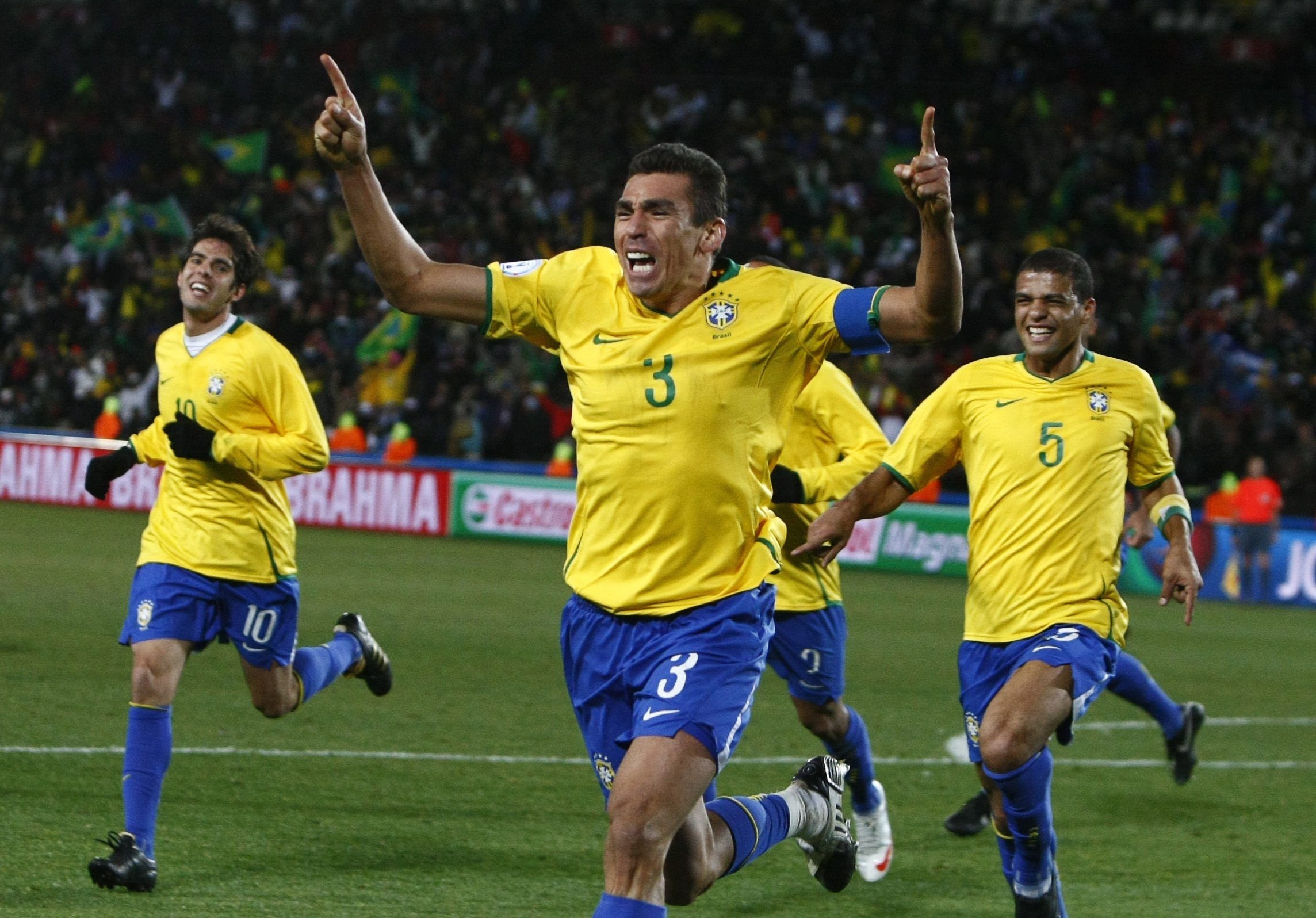 Brazil, Lucio (Lucimar Ferreira da Silva) Wallpaper, 2290x1600 HD Desktop