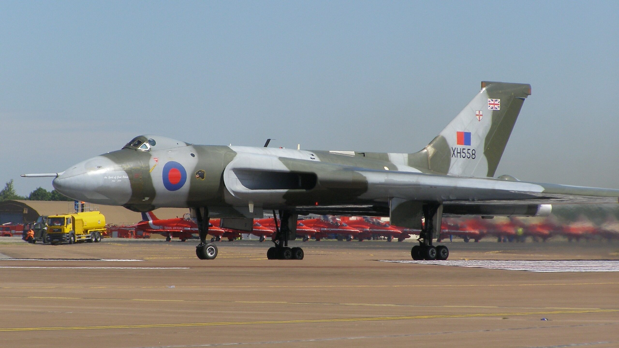 Verruiming vliegmogelijkheden, Vulcan legacy, Historical flight, Dutch pride, 2560x1440 HD Desktop