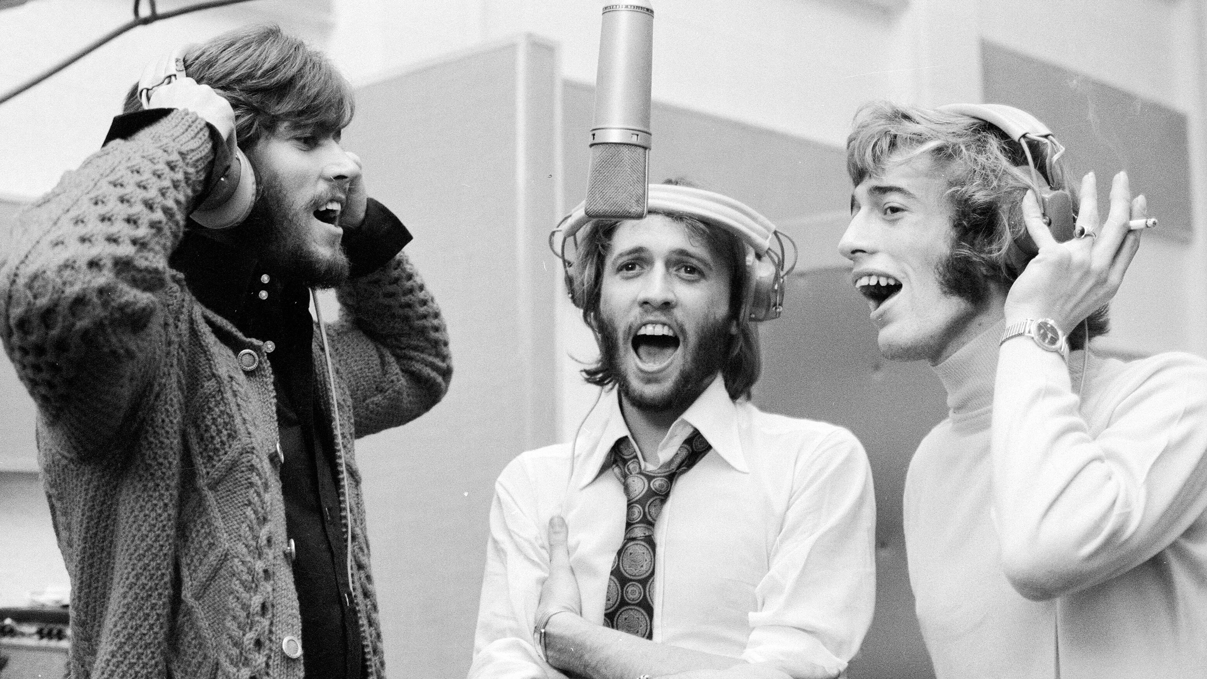 Bee Gees, How can you mend a broken heart, Full movie online, Riveting storytelling, 3840x2160 4K Desktop