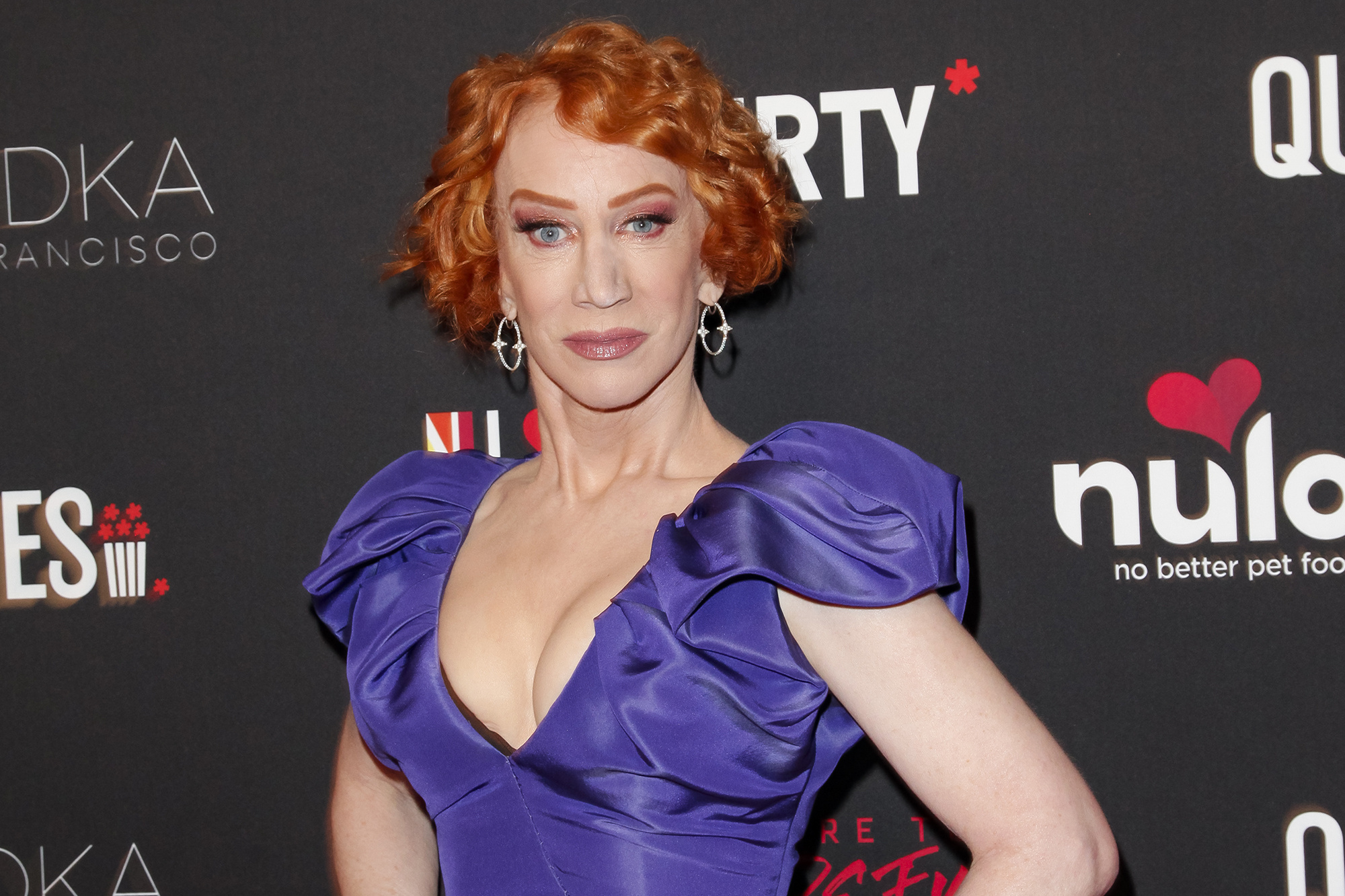 Kathy Griffin, Lung cancer diagnosis, Non-smoker, Health challenges, 2000x1340 HD Desktop