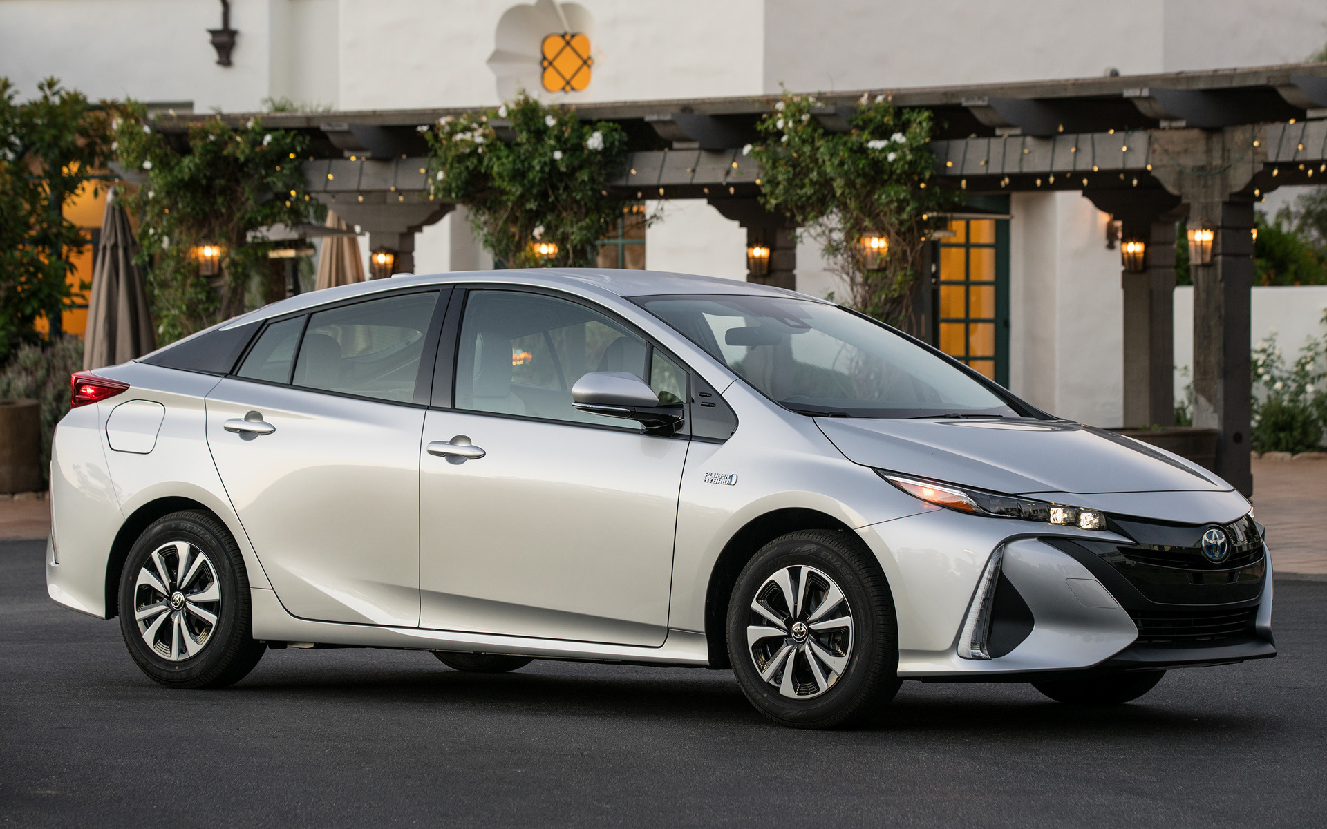 Toyota Prius Prime, Auto model, 2017 Toyota Prius Prime plug-in hybrid, Prius Prime specifications, 1920x1200 HD Desktop