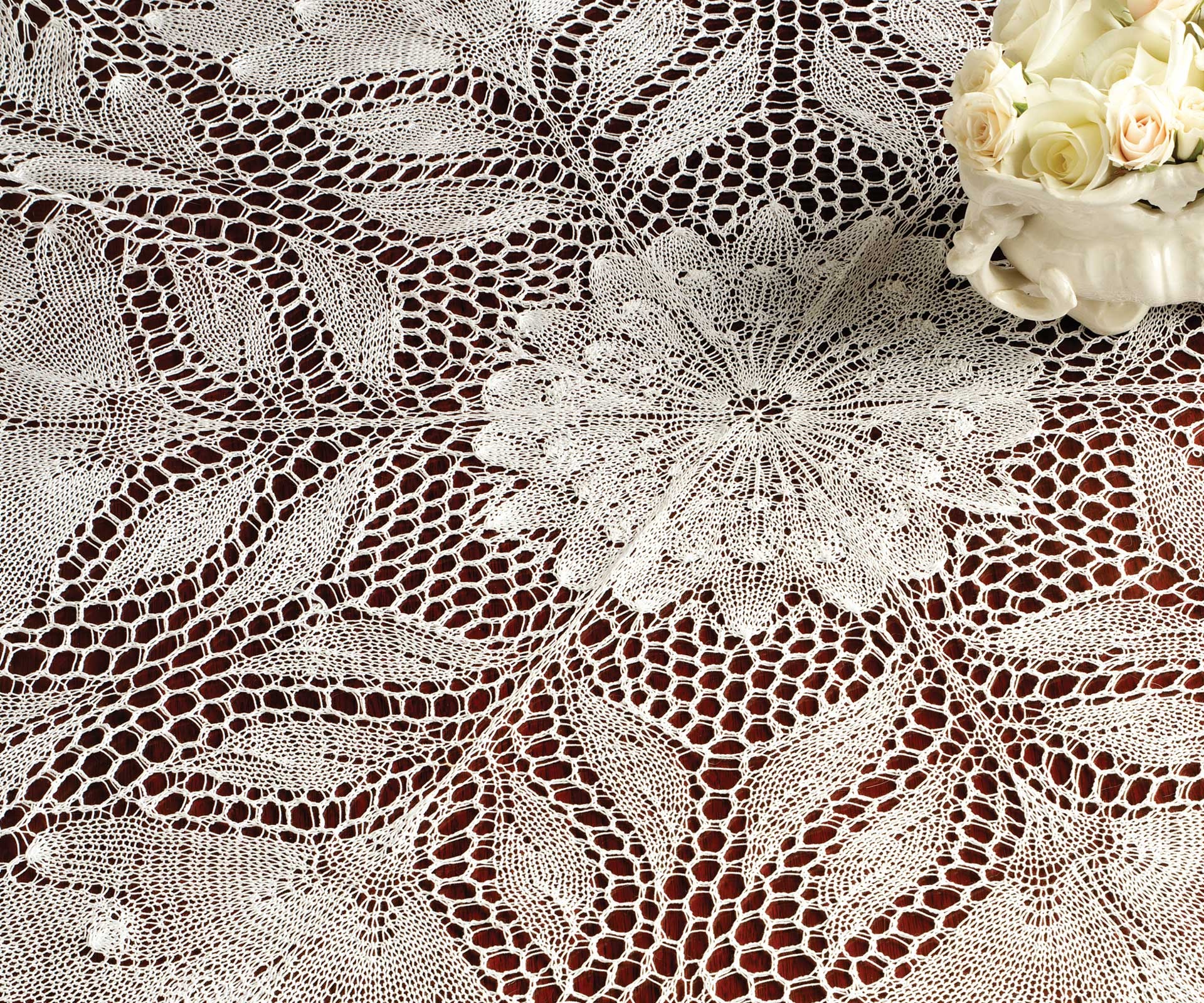 Lace knitting, Masterful craftsmanship, Heritage art, Intricate designs, 1920x1600 HD Desktop