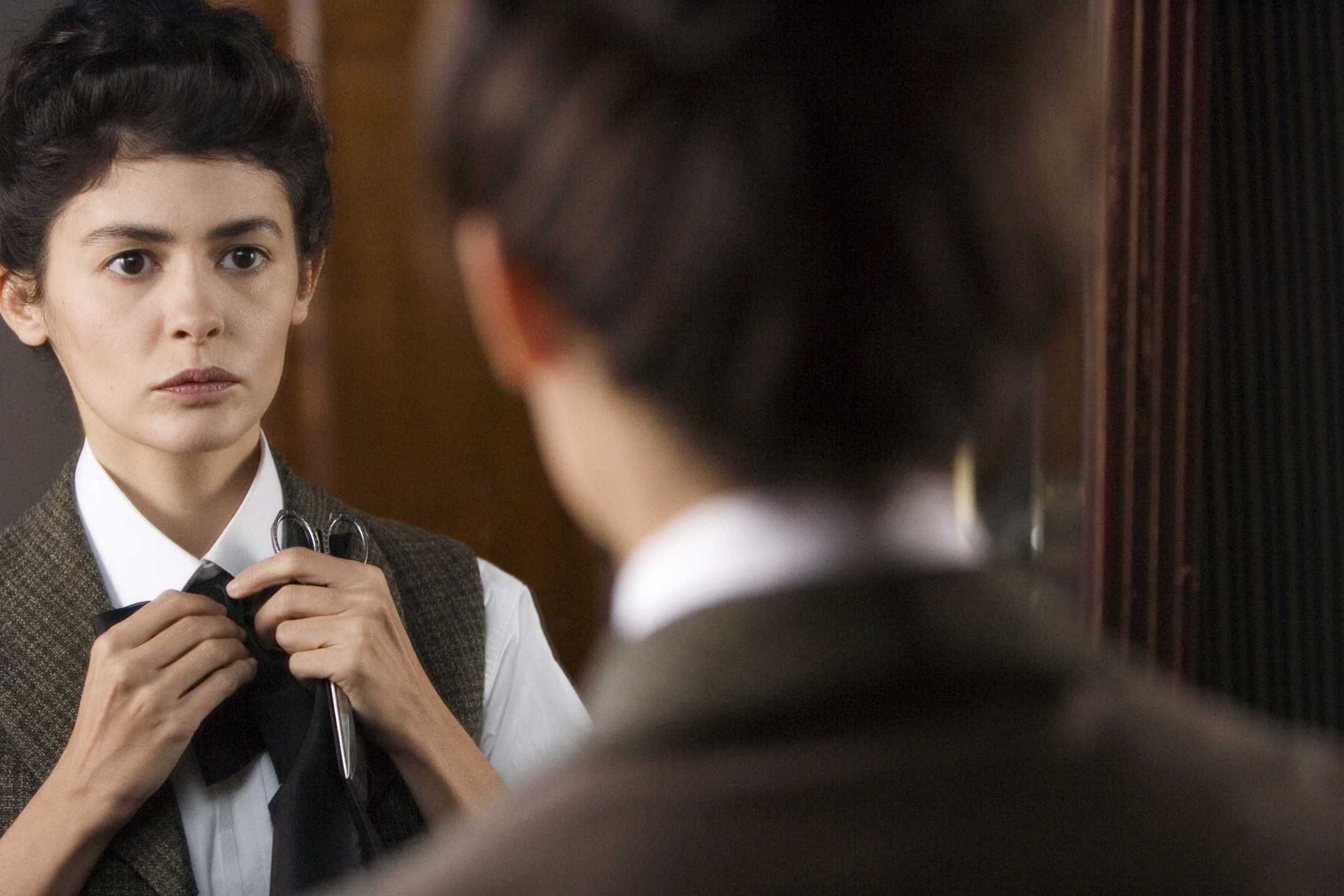 Coco Before Chanel, Costume design, Audrey Tautou, Chanel, 2400x1600 HD Desktop