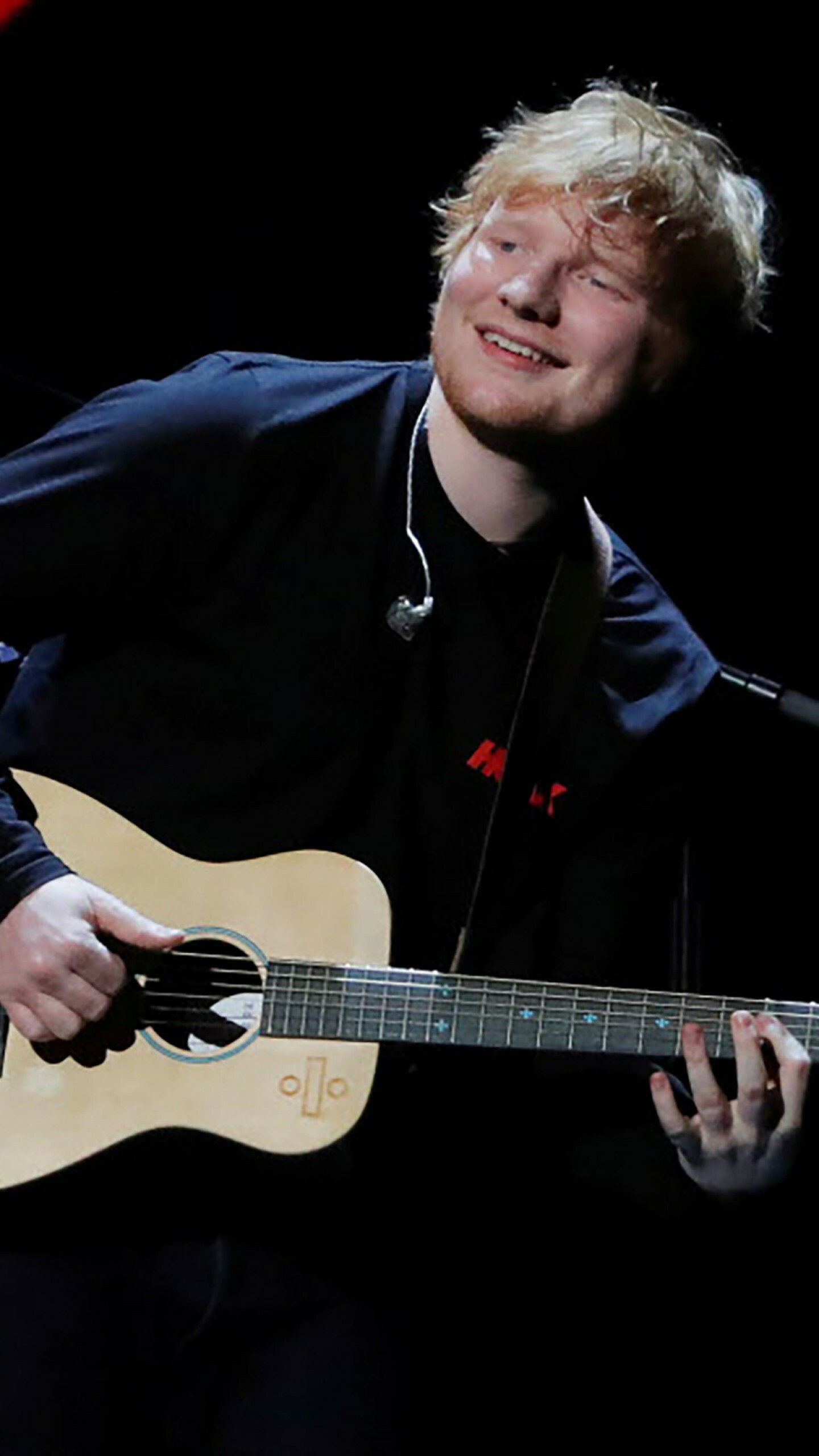 Ed Sheeran, Grammy 2018, Red carpet style, HD celebrity wallpapers, 1440x2560 HD Phone