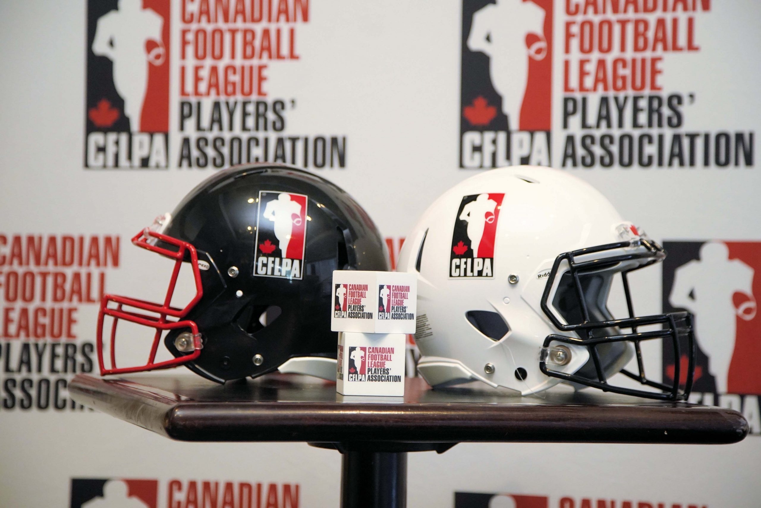 Canadian Football League Players' Association, Canadian Football Wallpaper, 2560x1710 HD Desktop