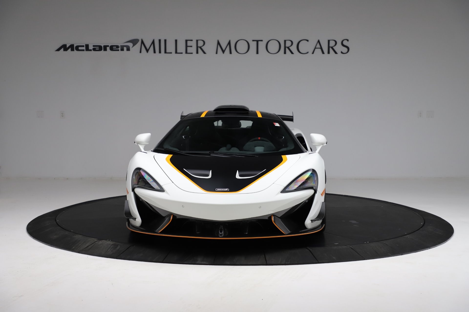 McLaren 620R, Limited-edition model, Miller Motorcars dealership, Thrilling performance, 1920x1280 HD Desktop