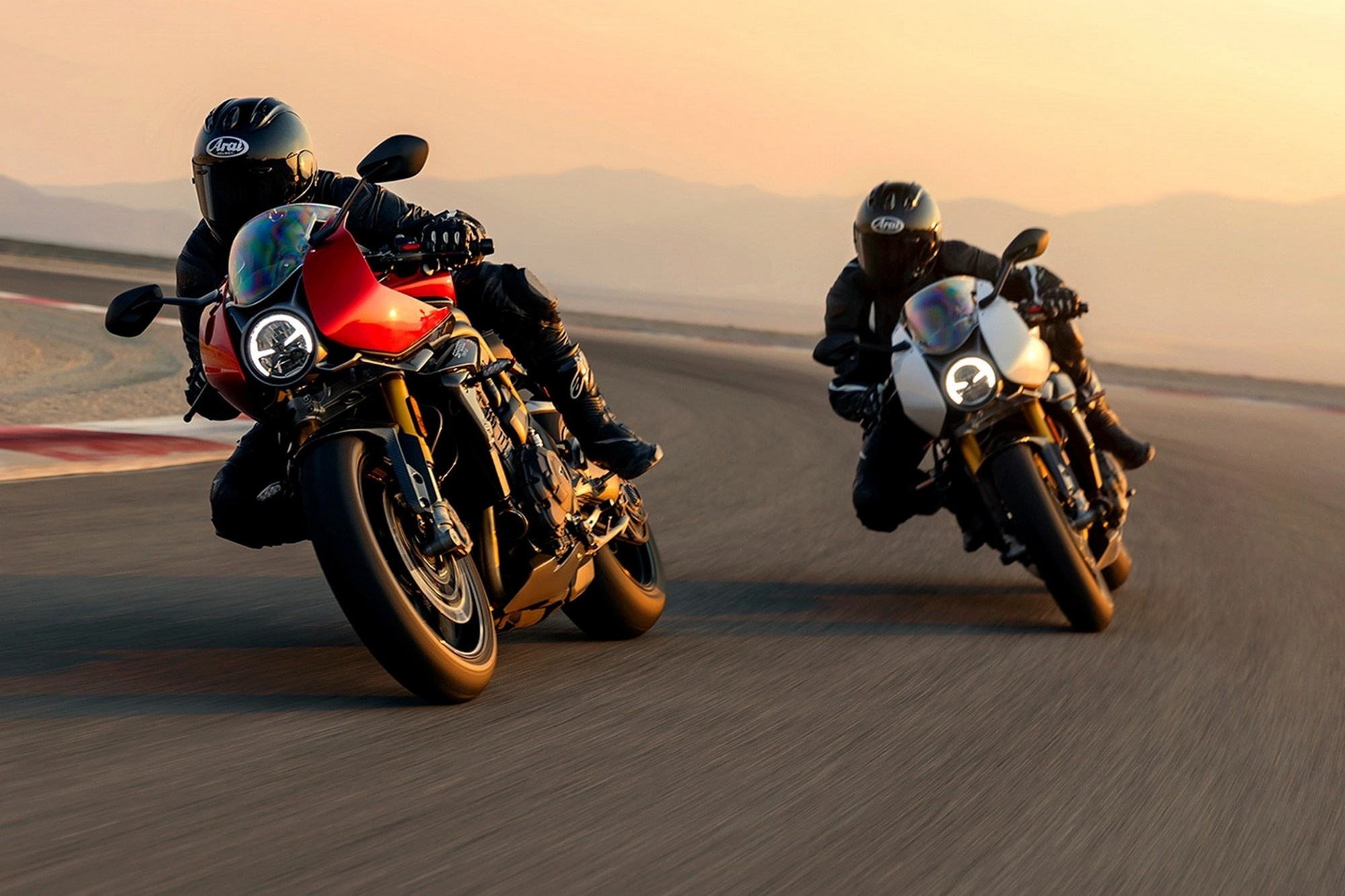 Triumph Speed Triple, Faired fun, RR model, Unleash the potential, 2000x1340 HD Desktop