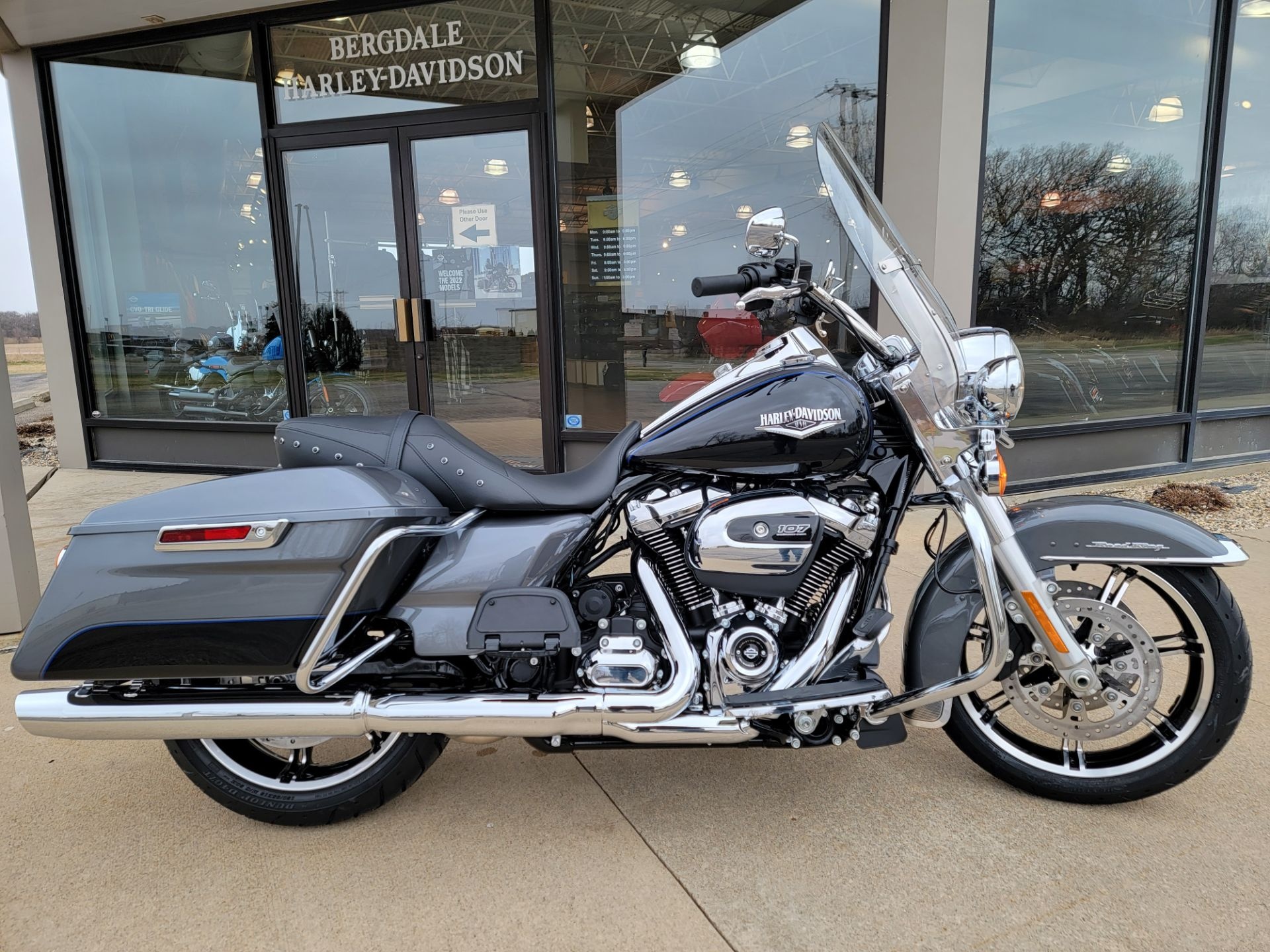 New 2022 Harley-Davidson Road King, Gauntlet GrayVivid Black, Auto expert, 1920x1440 HD Desktop