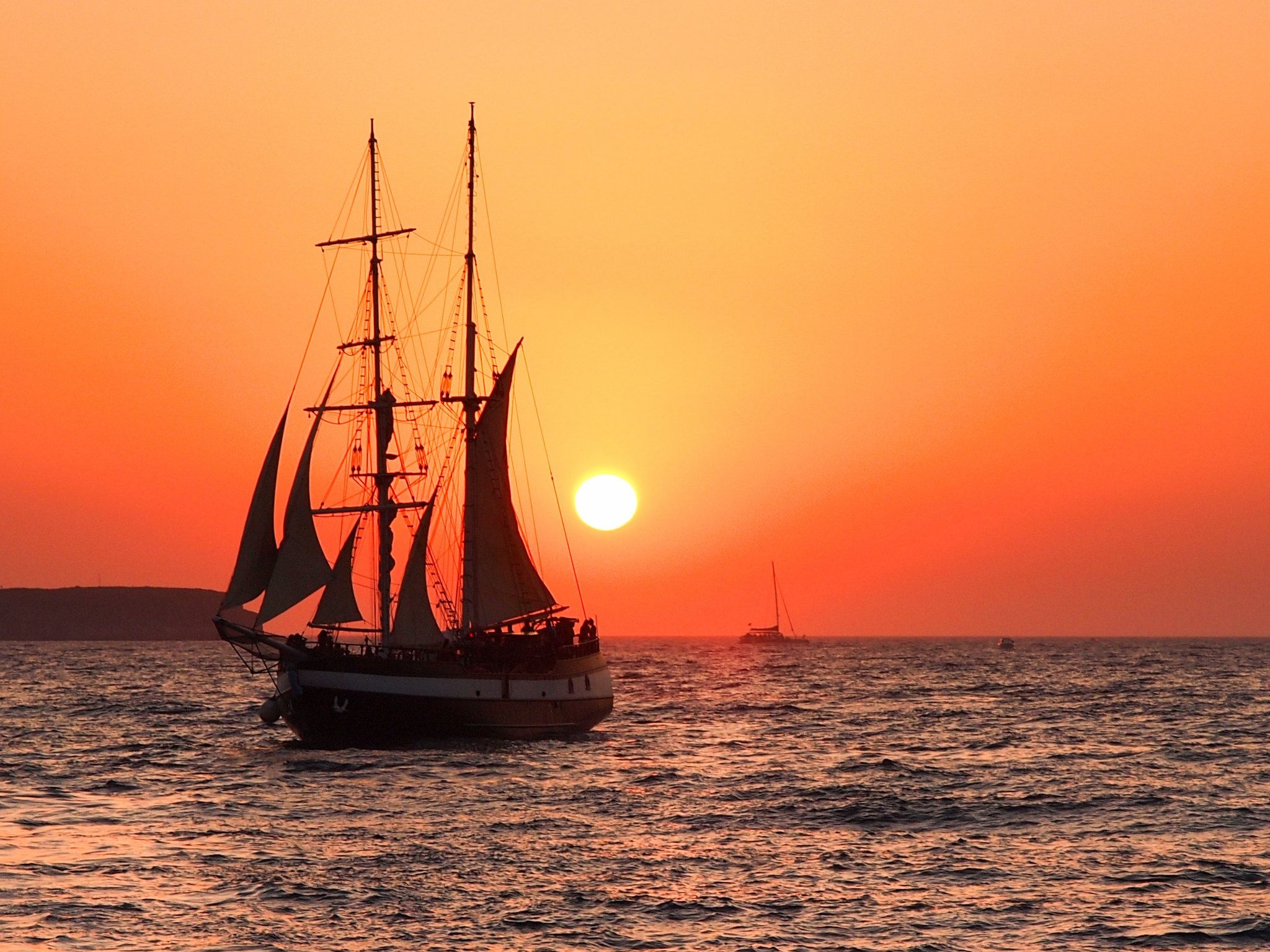 Two-masted tall ship, Golden ocean sunset, Setting sun over water, HD Desktop wallpaper