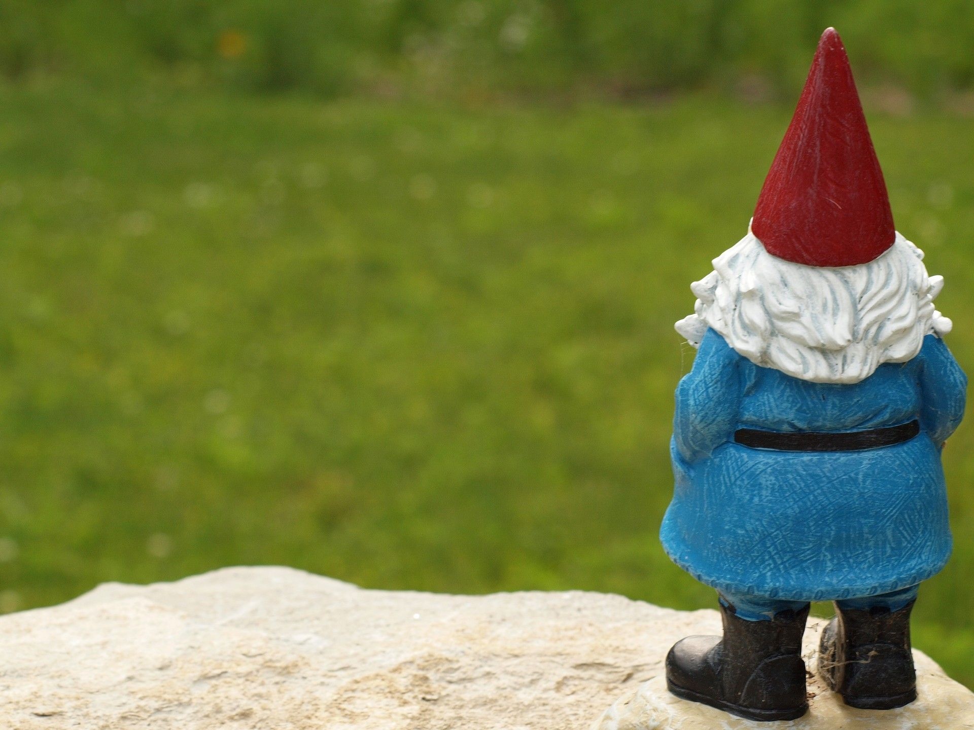Garden gnome wallpapers, Outdoor dcor, Cute garden gnomes, Whimsical statues, 1920x1440 HD Desktop