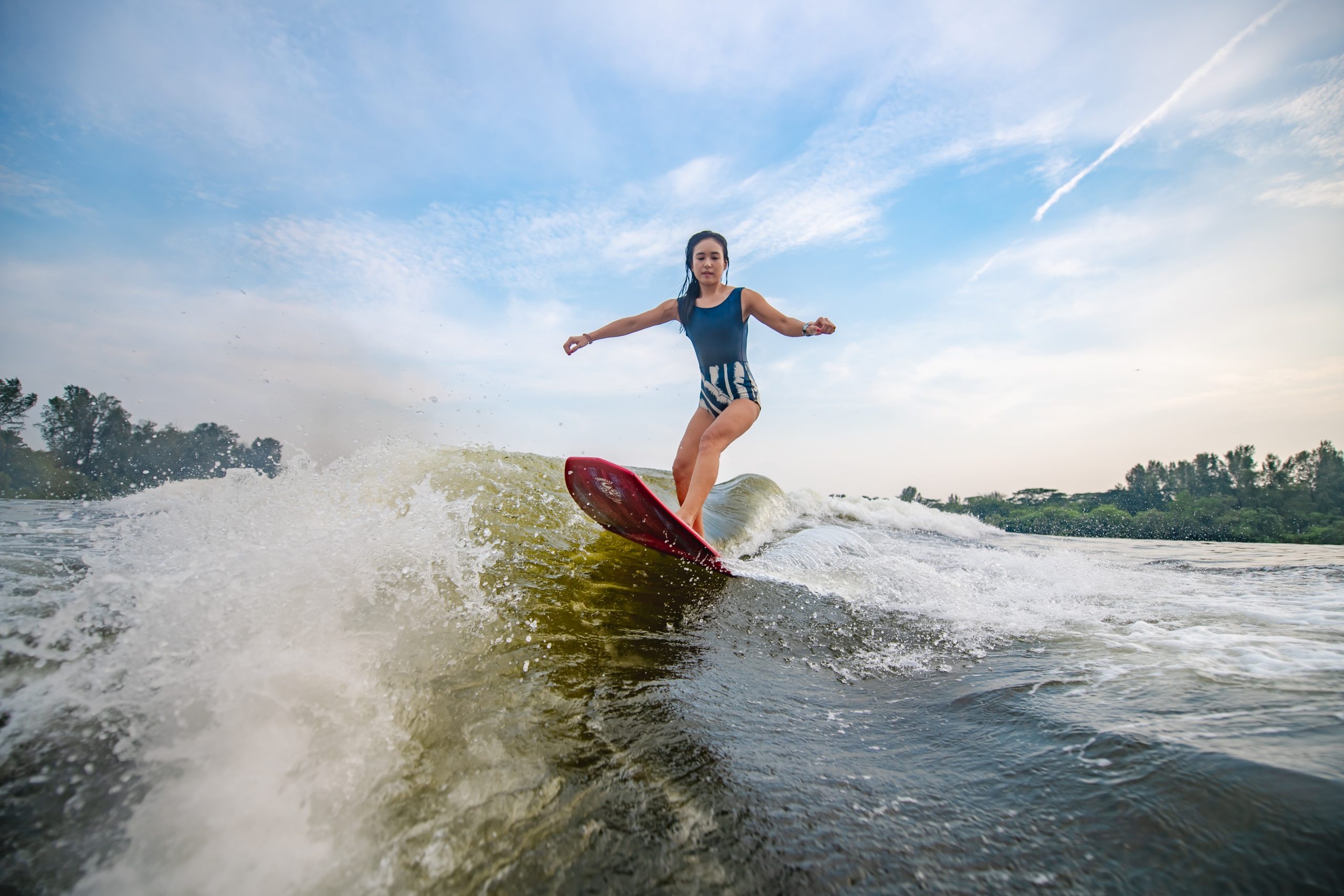 Wakesurfing, Start wakesurfing, Surf n Wake Singapore, Surfing thrill, 2560x1710 HD Desktop