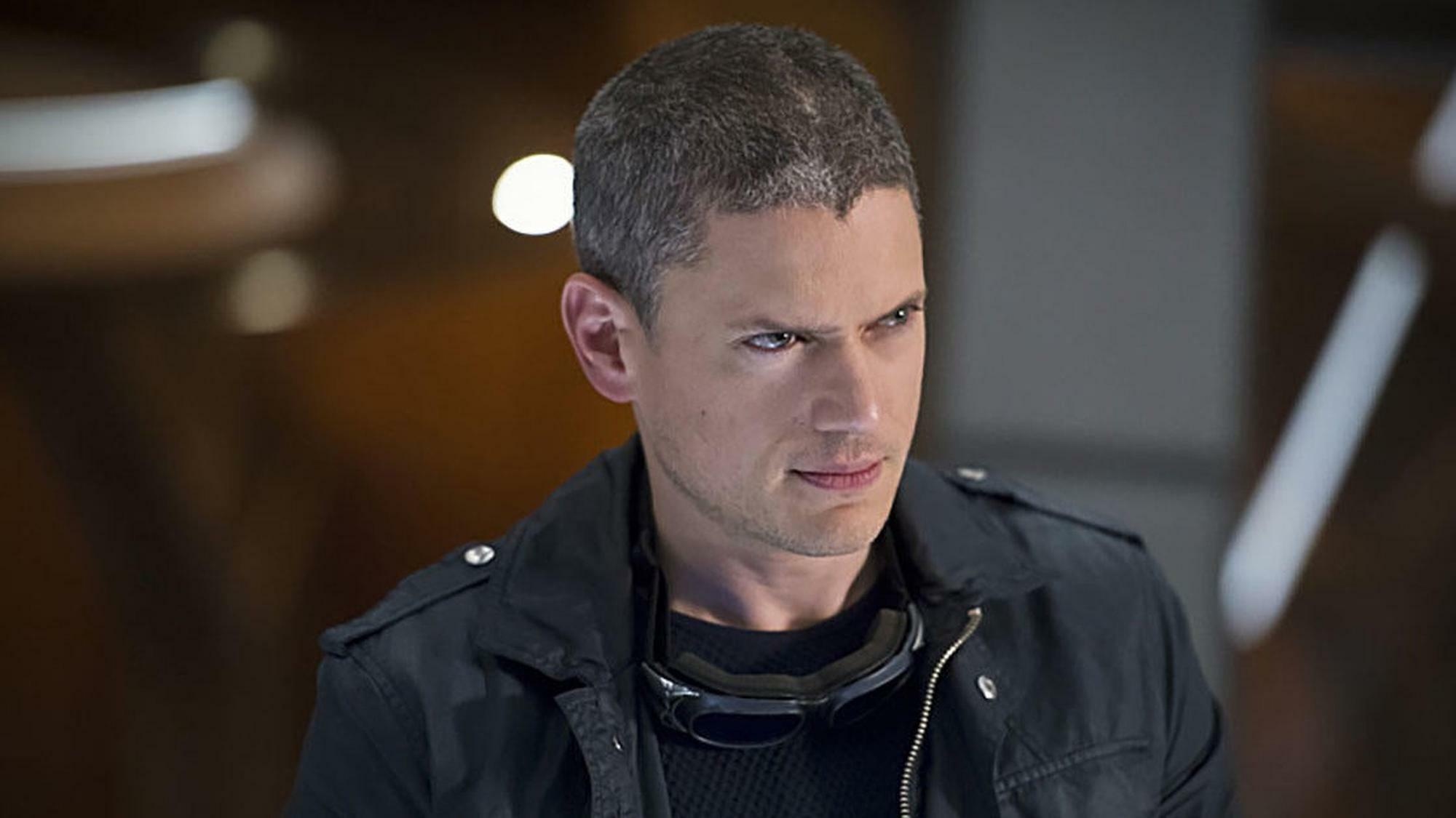 Wentworth Miller, Legends of Tomorrow, Return, 100th episode, 2000x1130 HD Desktop