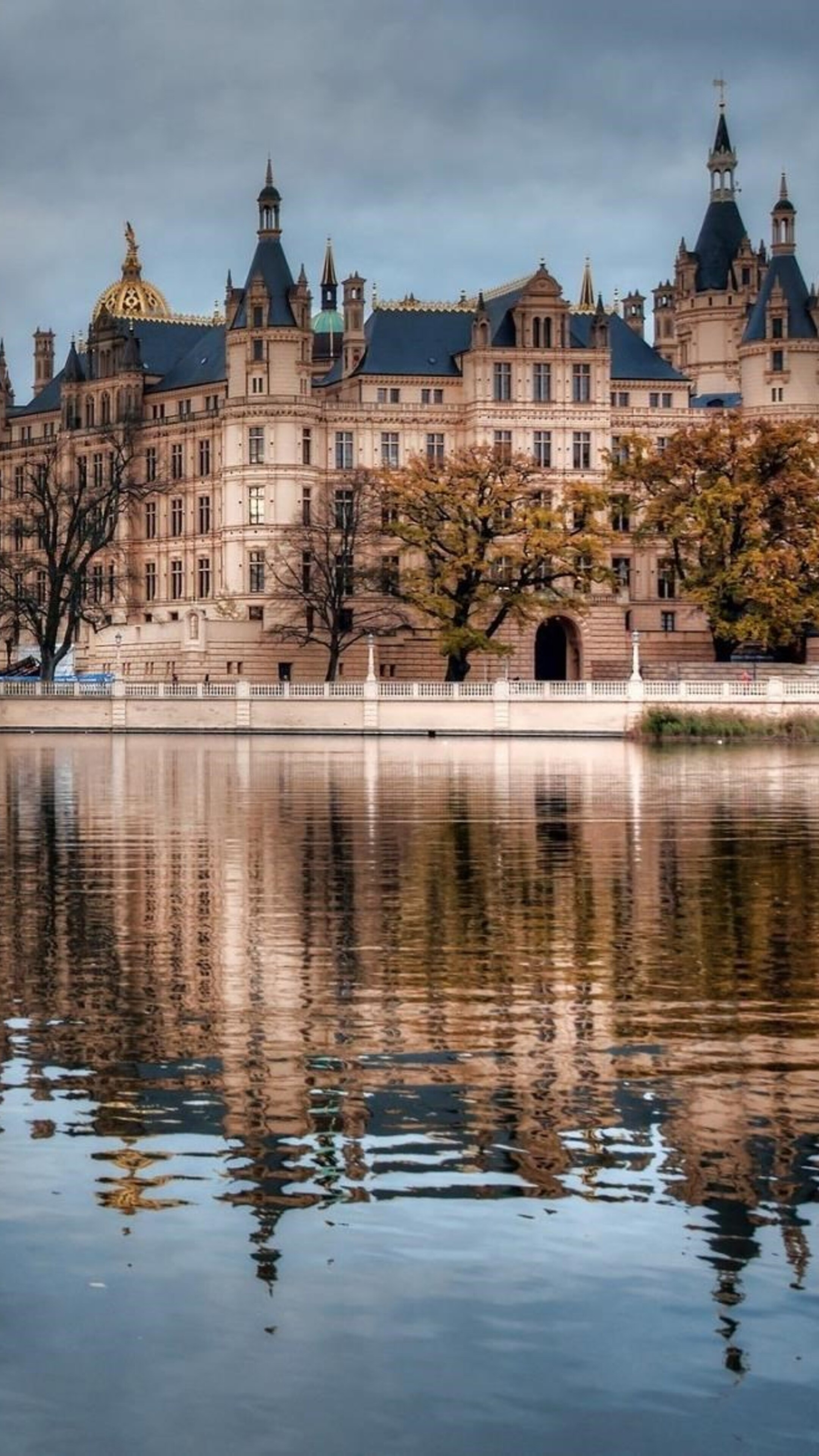 Schwerin, Castles Wallpaper, 2160x3840 4K Phone