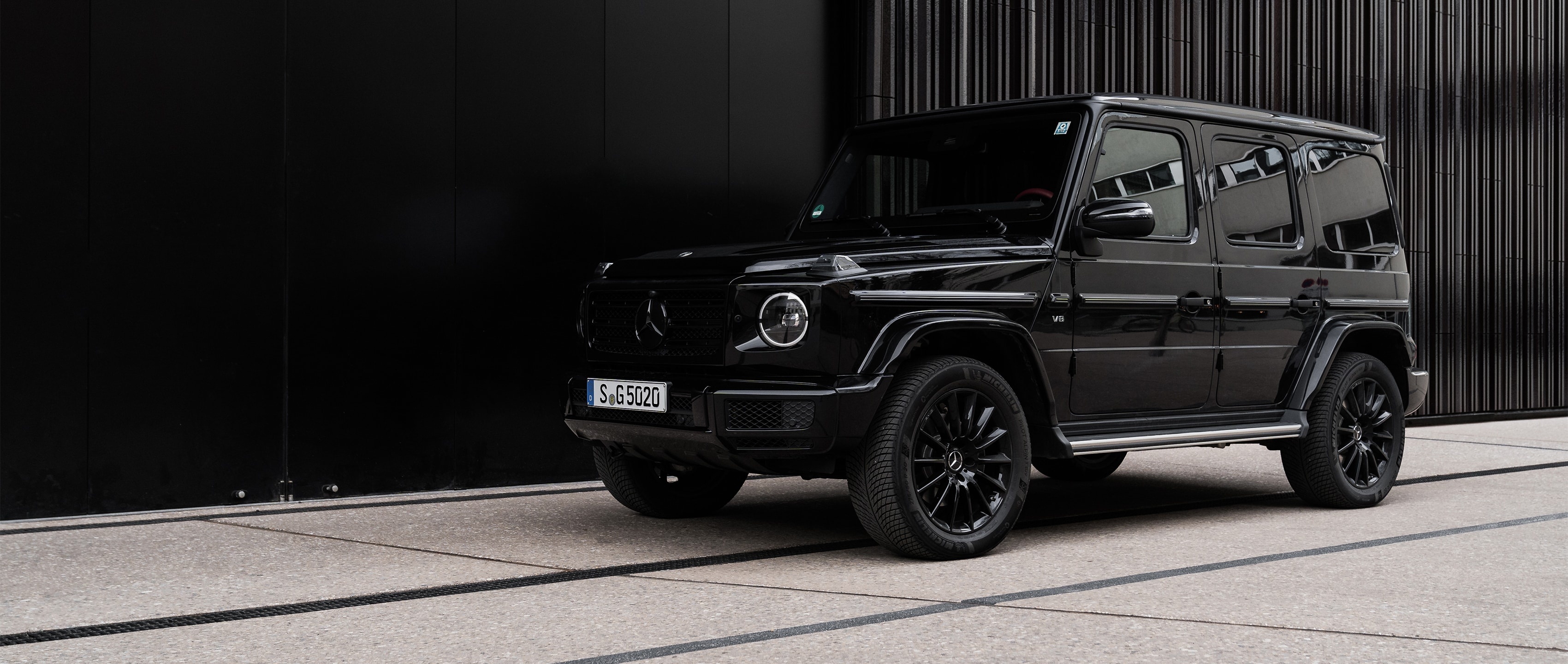 Mercedes-Benz G-Class, Social car, G-Klasse, Classy vehicle, 3400x1440 Dual Screen Desktop