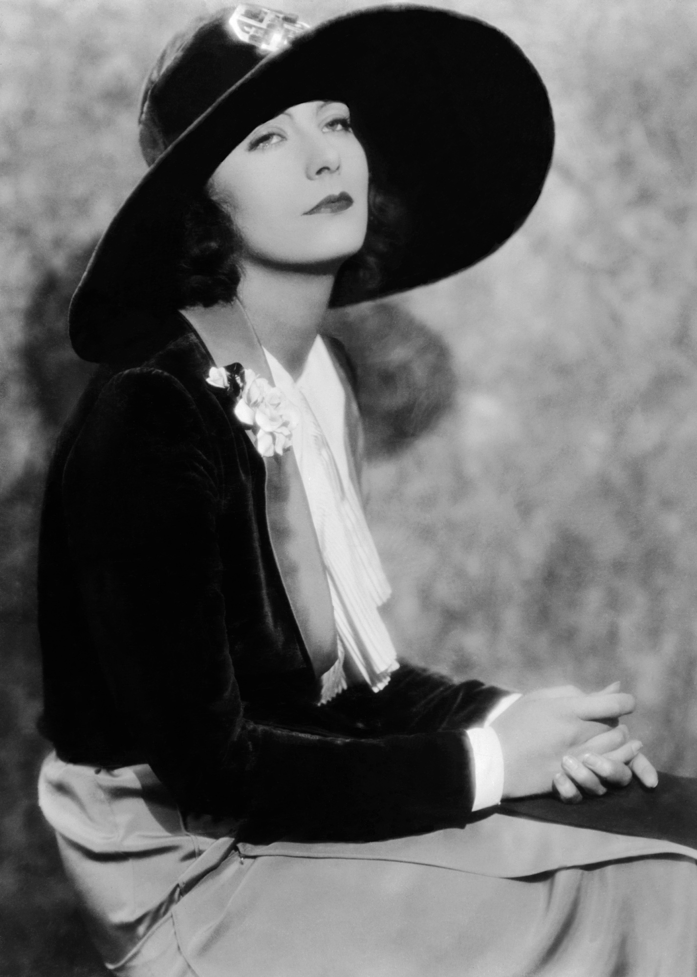 Greta Garbo, Love, Silent Movies, 1430x2000 HD Phone