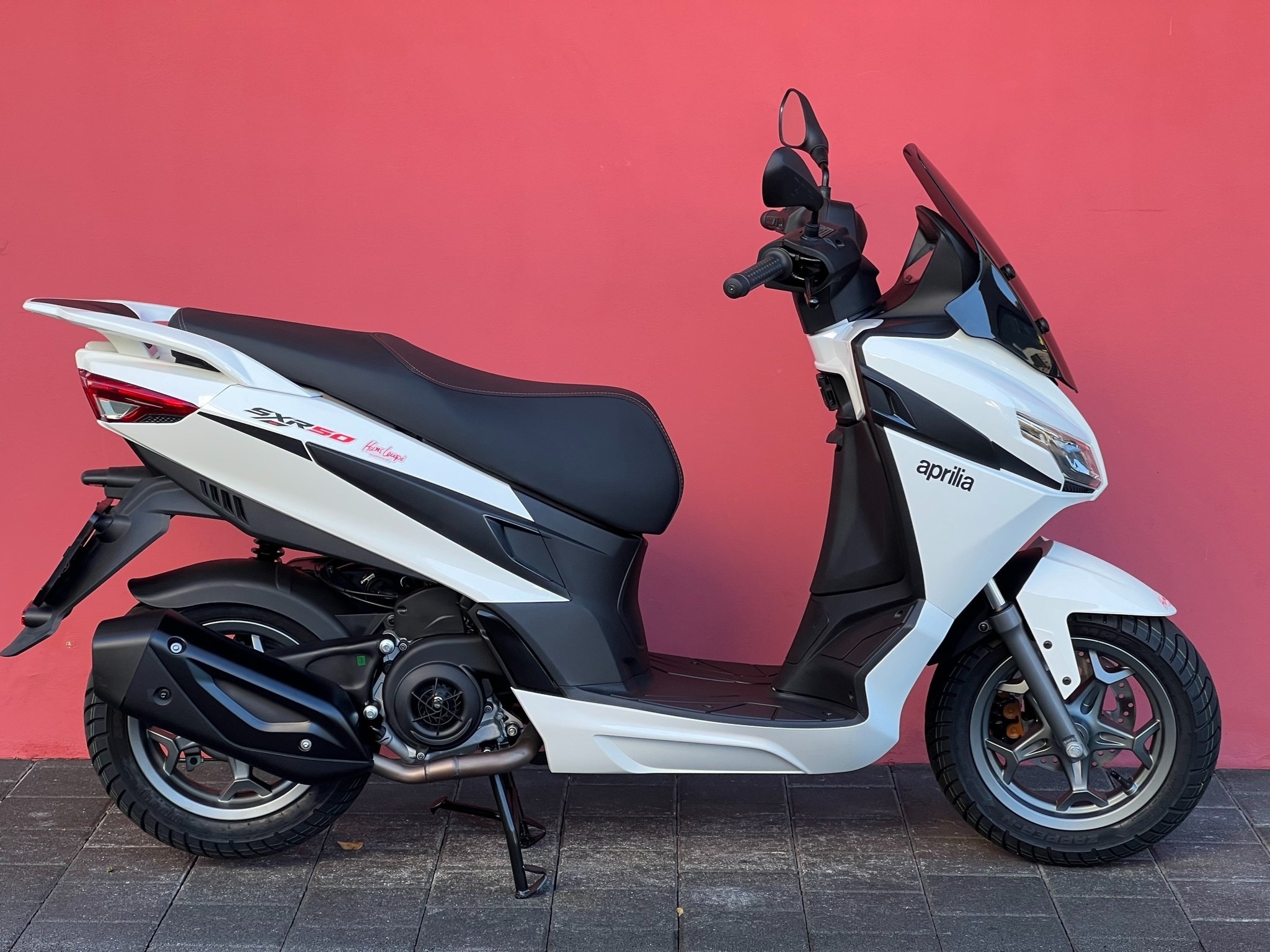 Aprilia SXR50, Urban mobility, Stylish design, Reliable performance, 2050x1540 HD Desktop