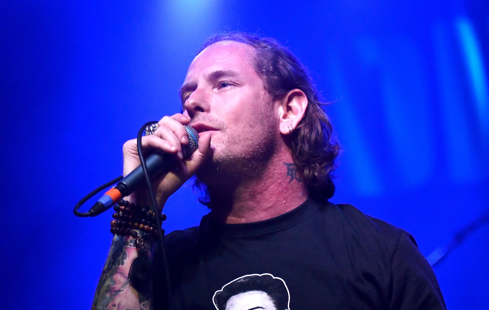 Corey Taylor, Corey Taylor's COVID-19, Corey Taylor, 2000x1270 HD Desktop