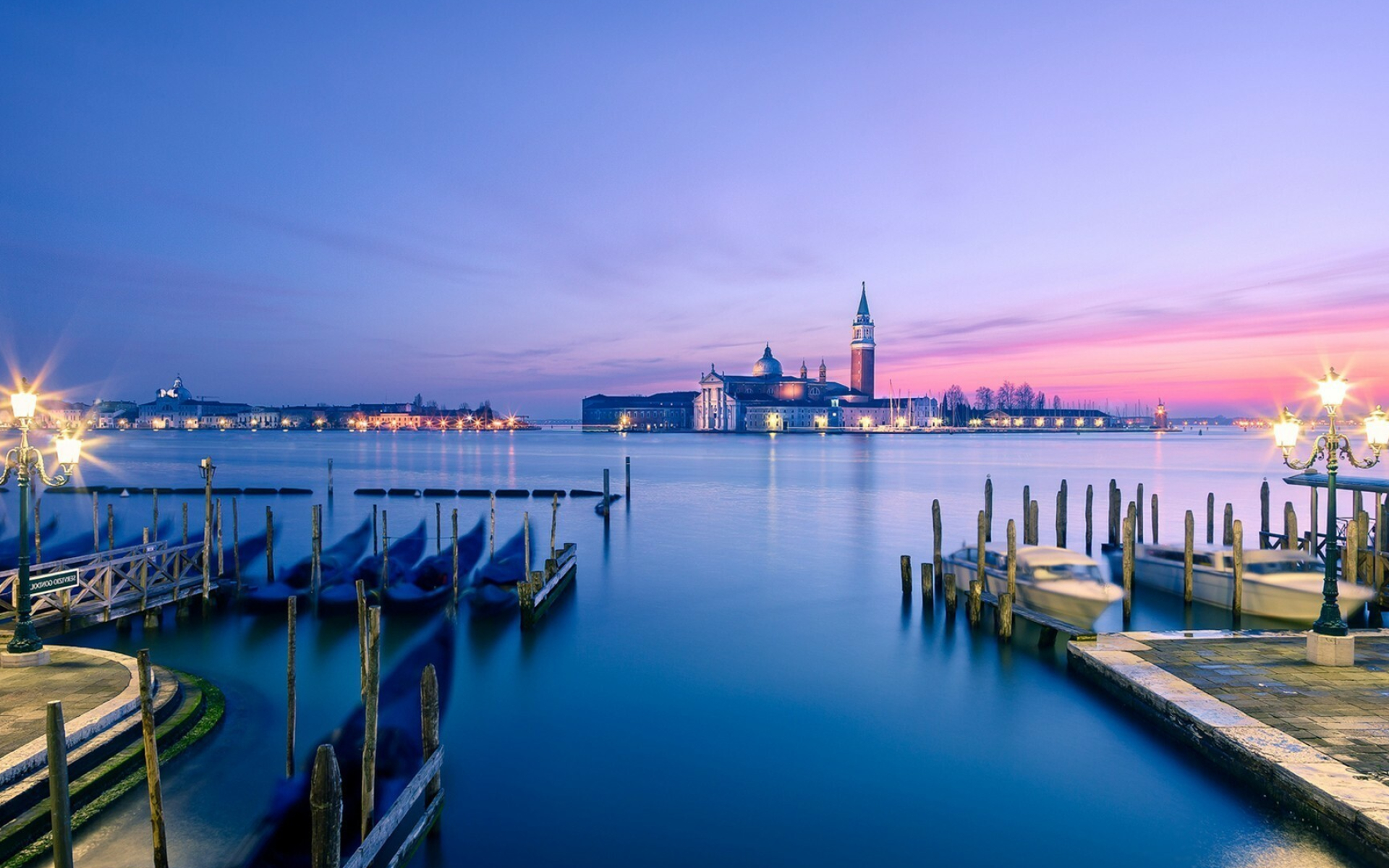 Venice Italy, Enchanting canals, Romantic gondolas, Architectural marvels, 1920x1200 HD Desktop
