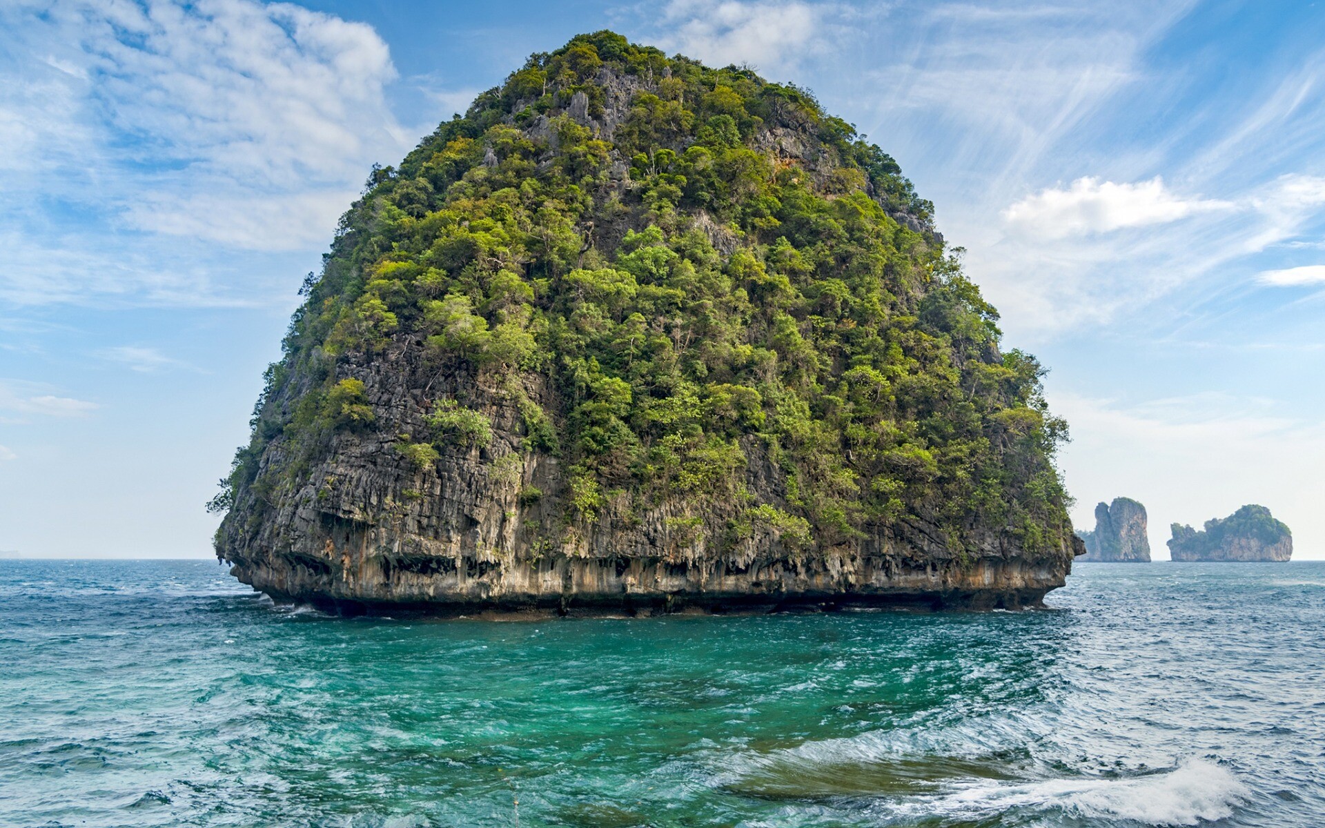 Loh Samah Bay, Tropical island, Crystal clear sea, 1920x1200 HD Desktop