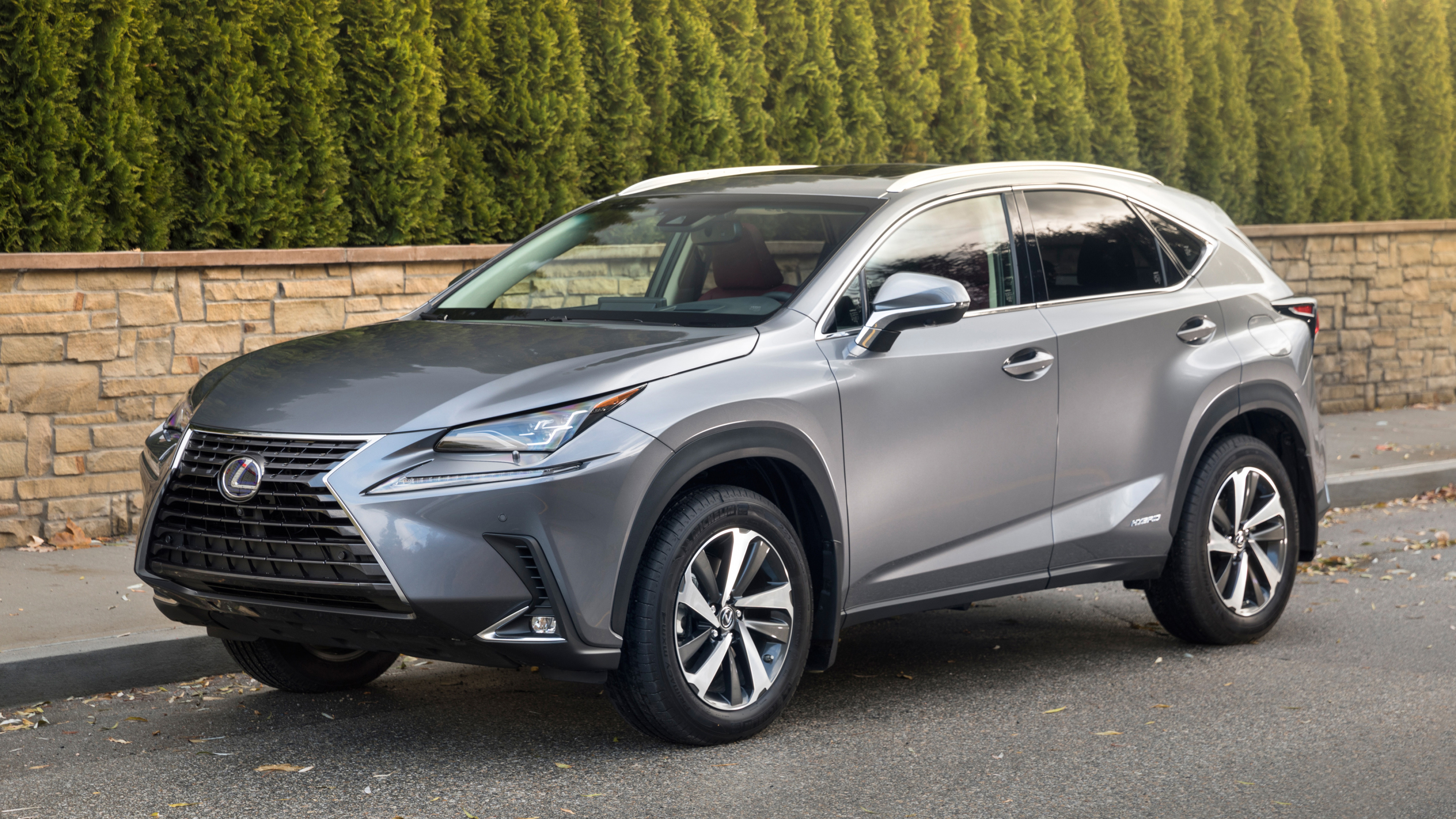 Lexus NX 300h, California specifications, Hybrid engine, 2017 model, 3840x2160 4K Desktop